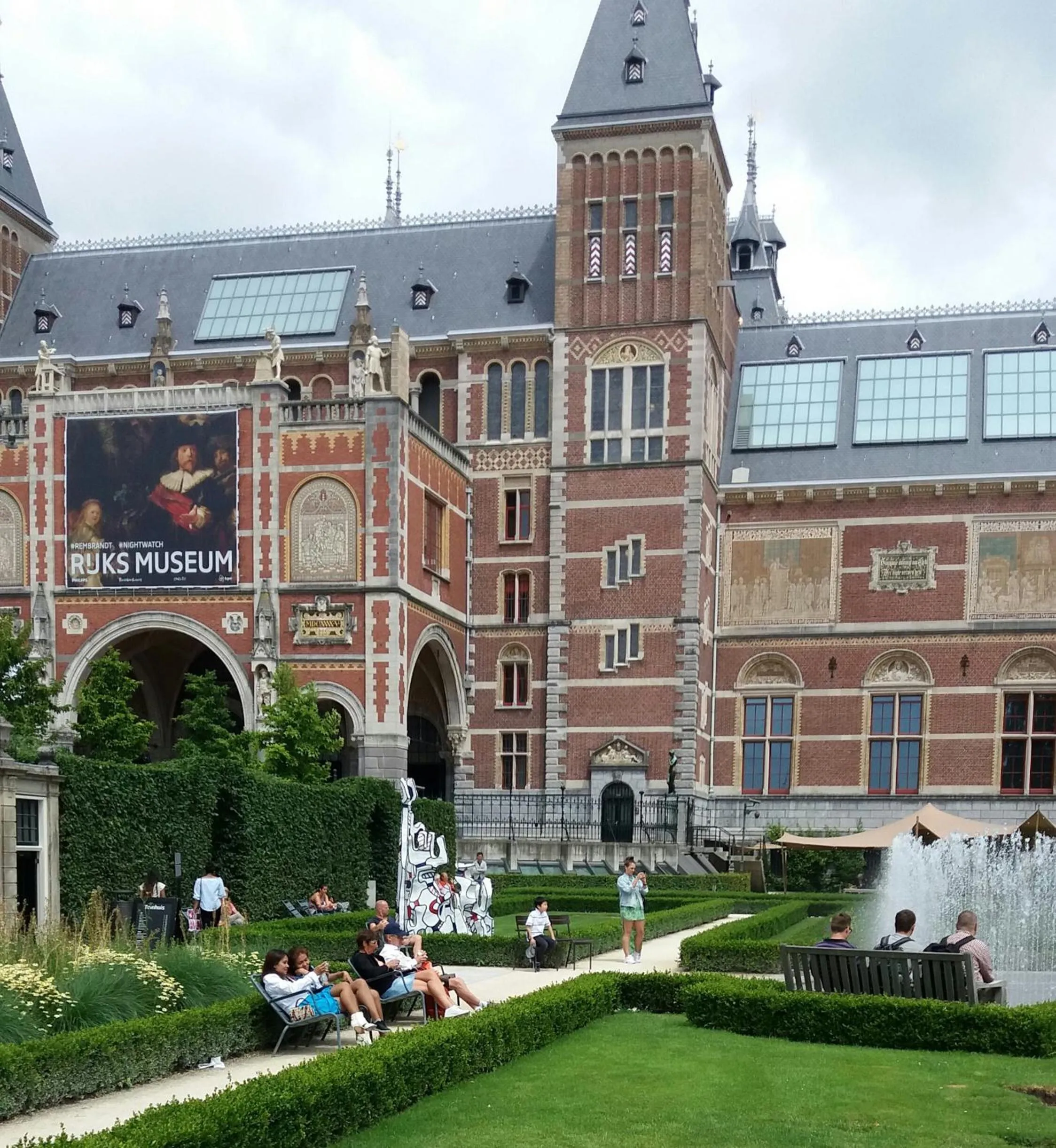 Nearby landmark in Only Friends