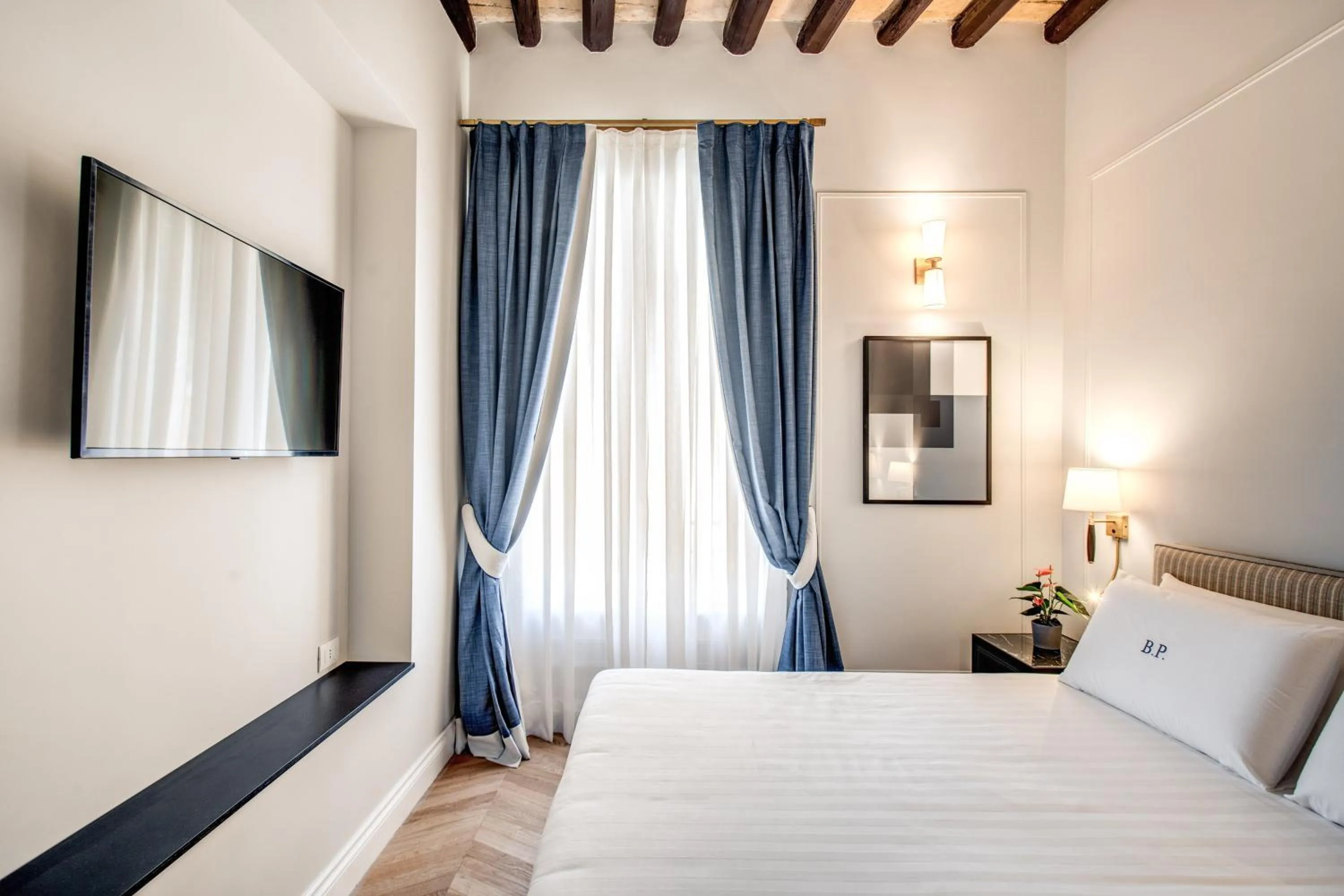 Bedroom, Bed in Babuino Palace&Suites