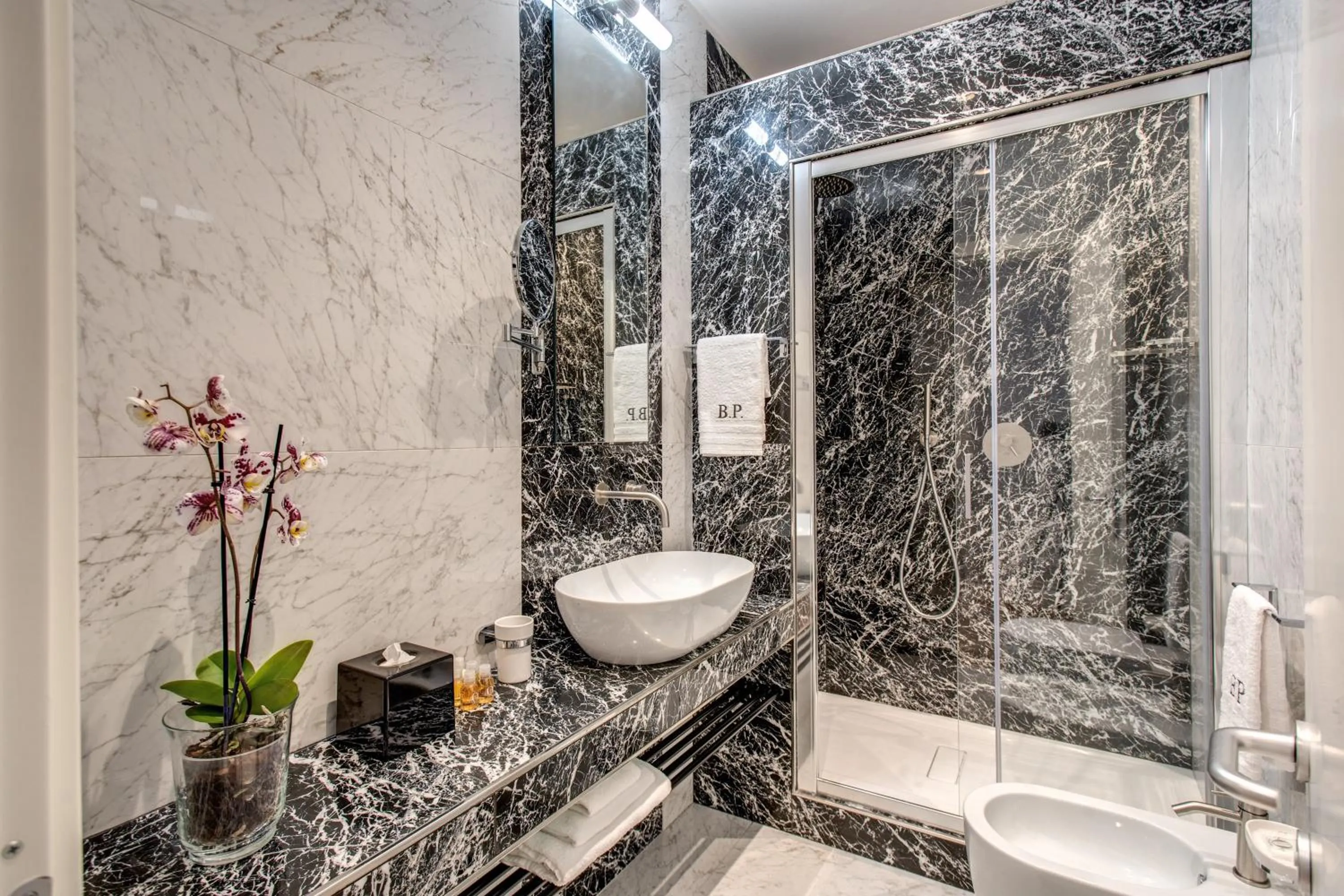 Bathroom in Babuino Palace&Suites