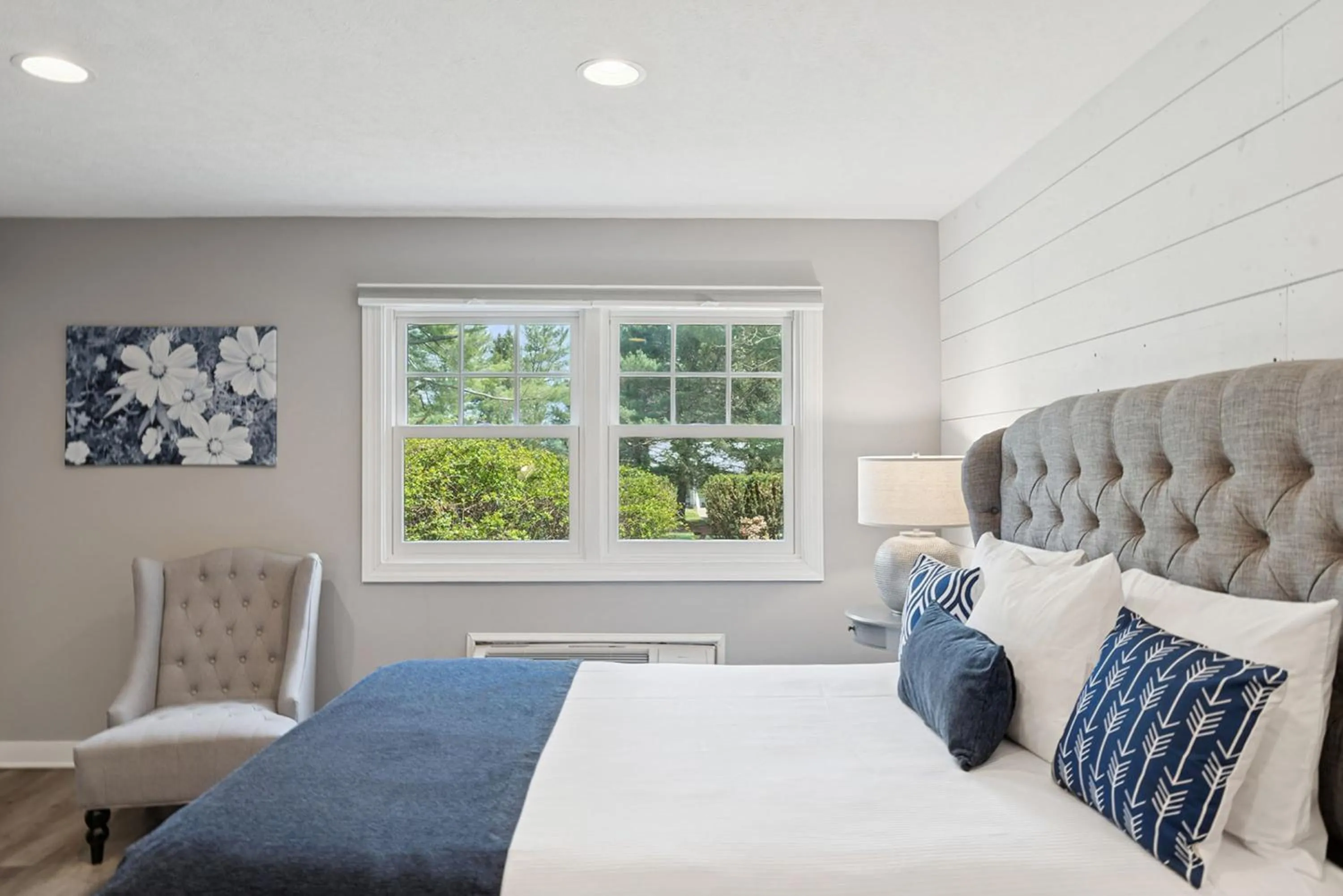 Bedroom, Bed in Airlie