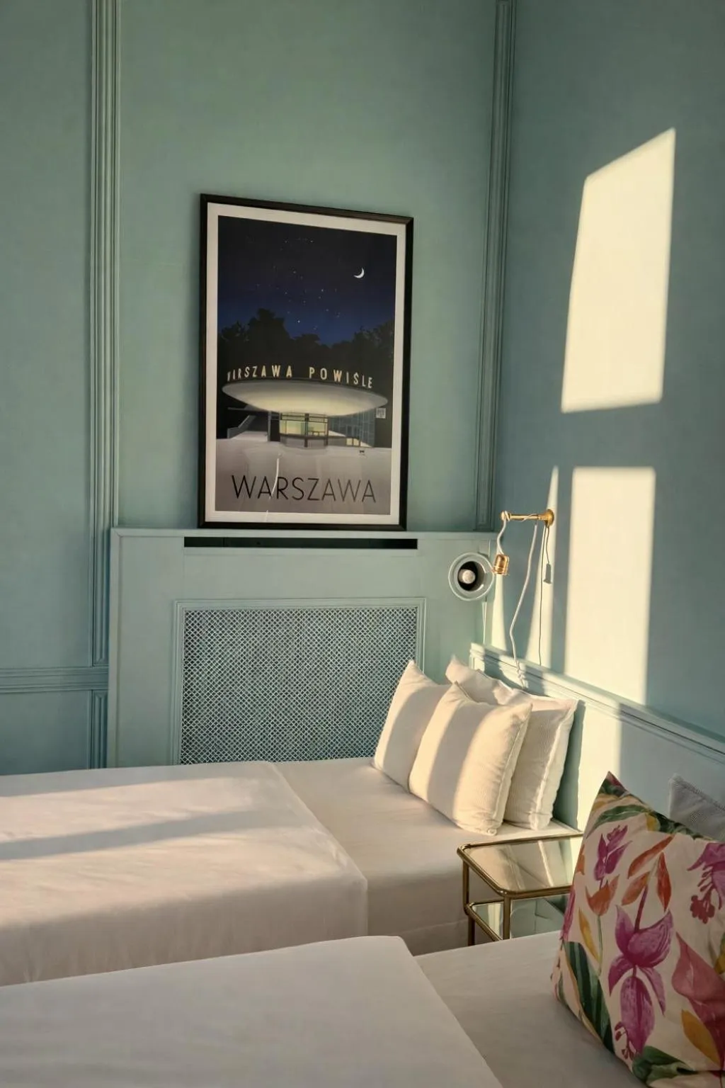 Photo of the whole room, Bed in 4th Floor Bed and Breakfast