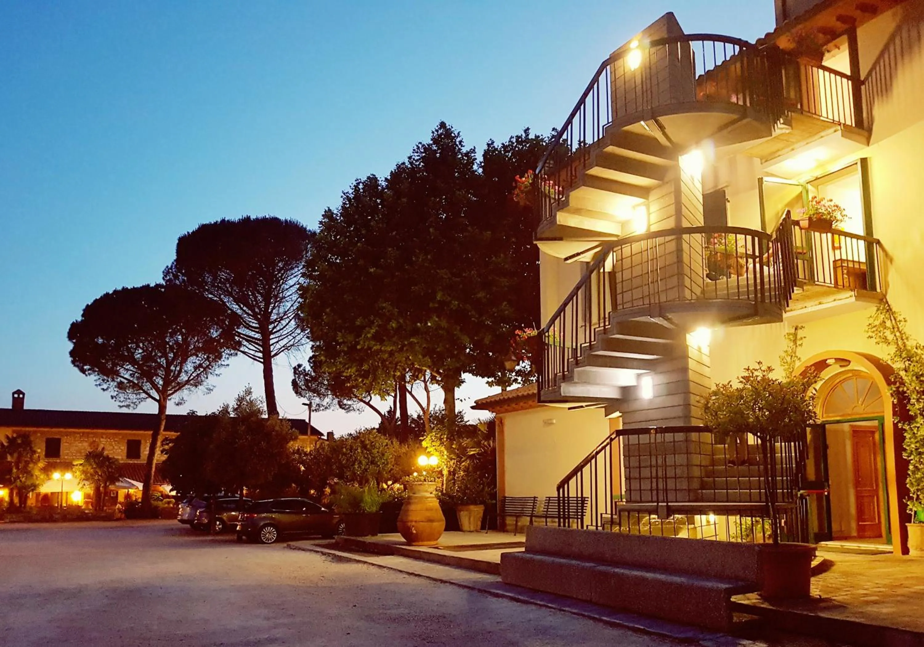 Property building in Hotel Villa Elda