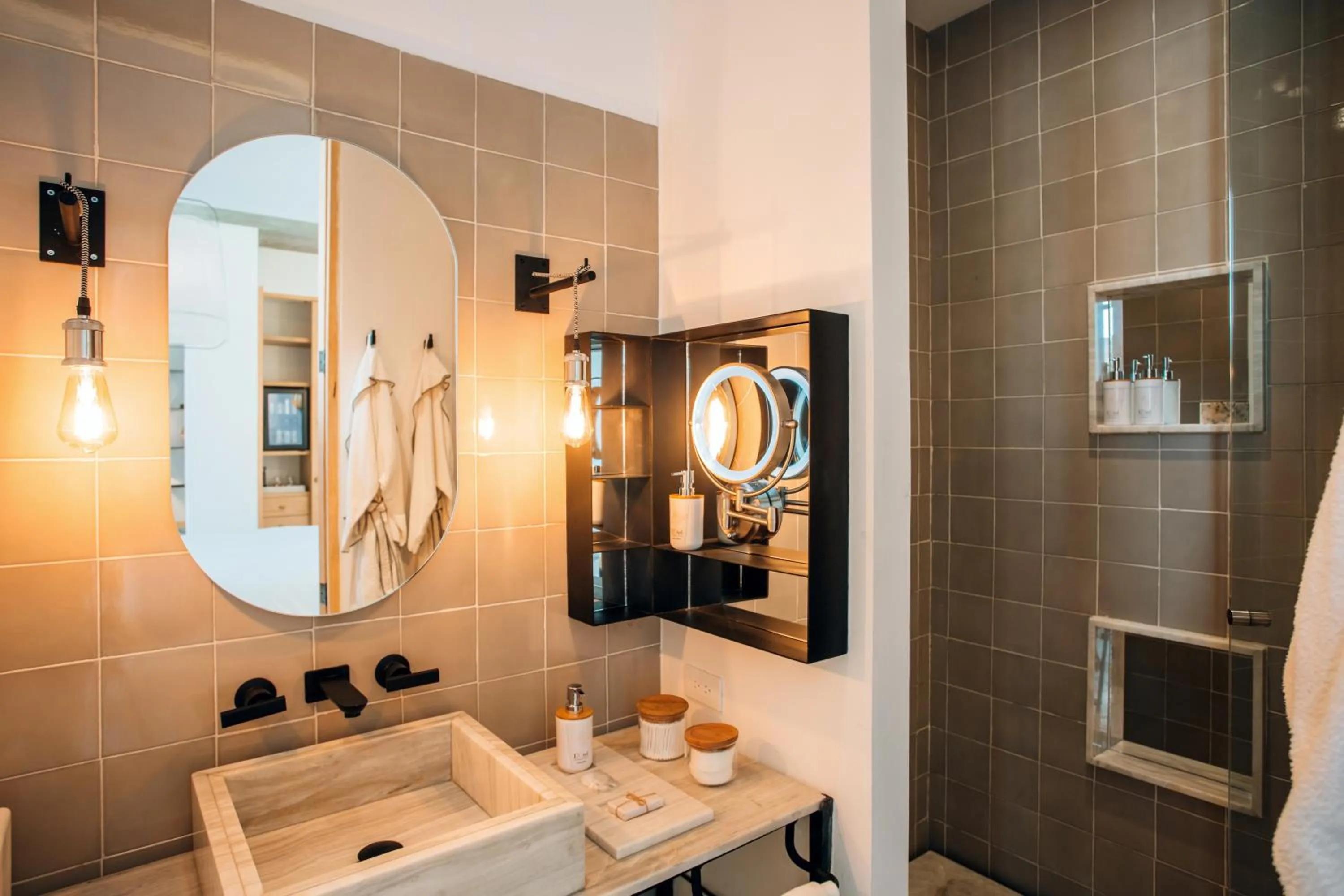 Toilet in LOtel-Casa Arca