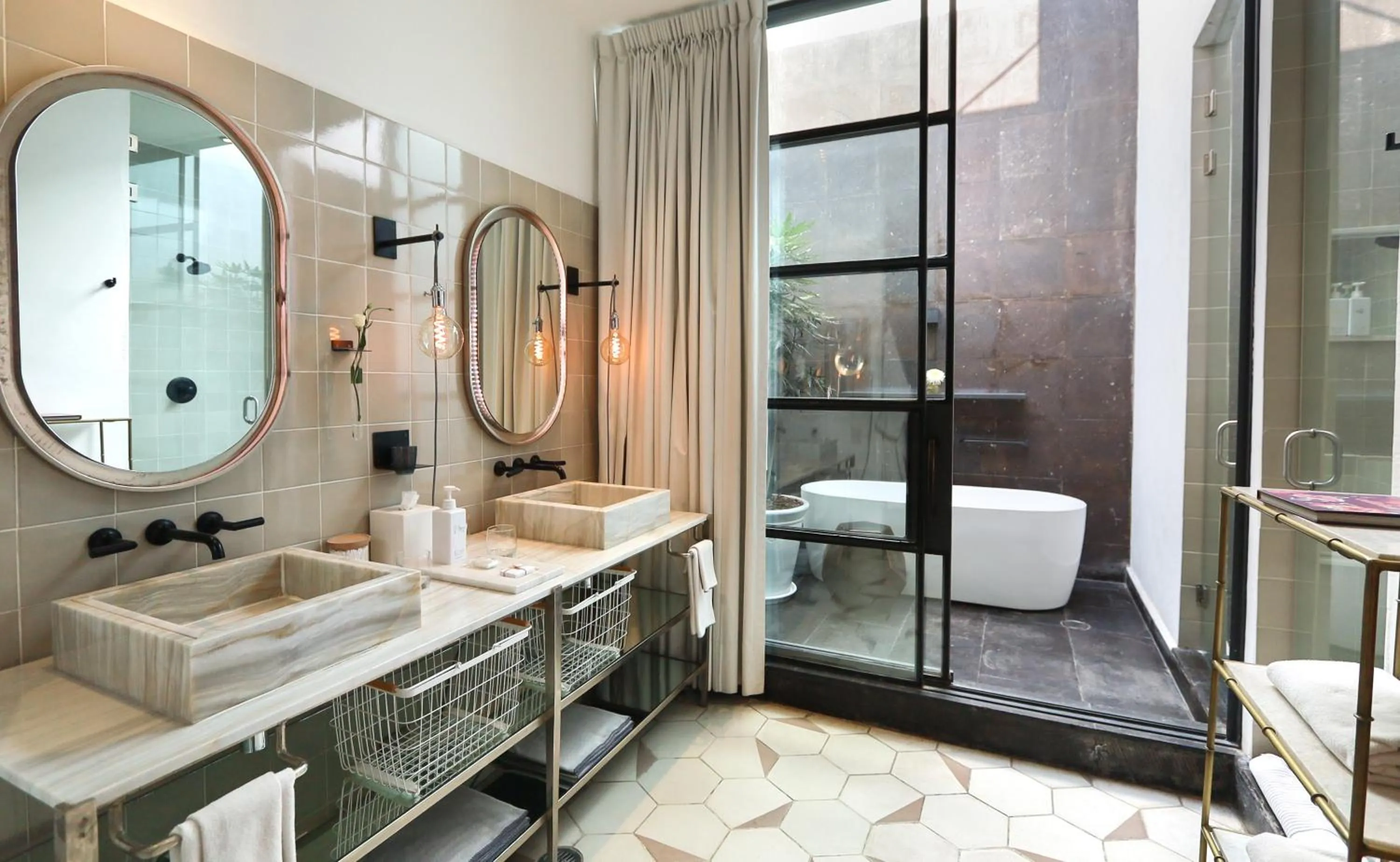 Toilet, Bed in LOtel-Casa Arca