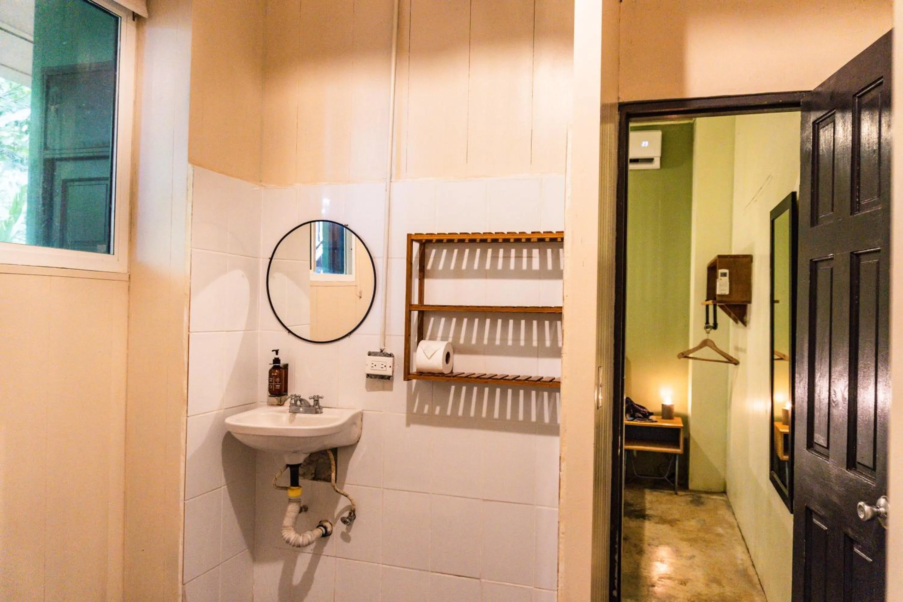 Bathroom in Selina Red Frog