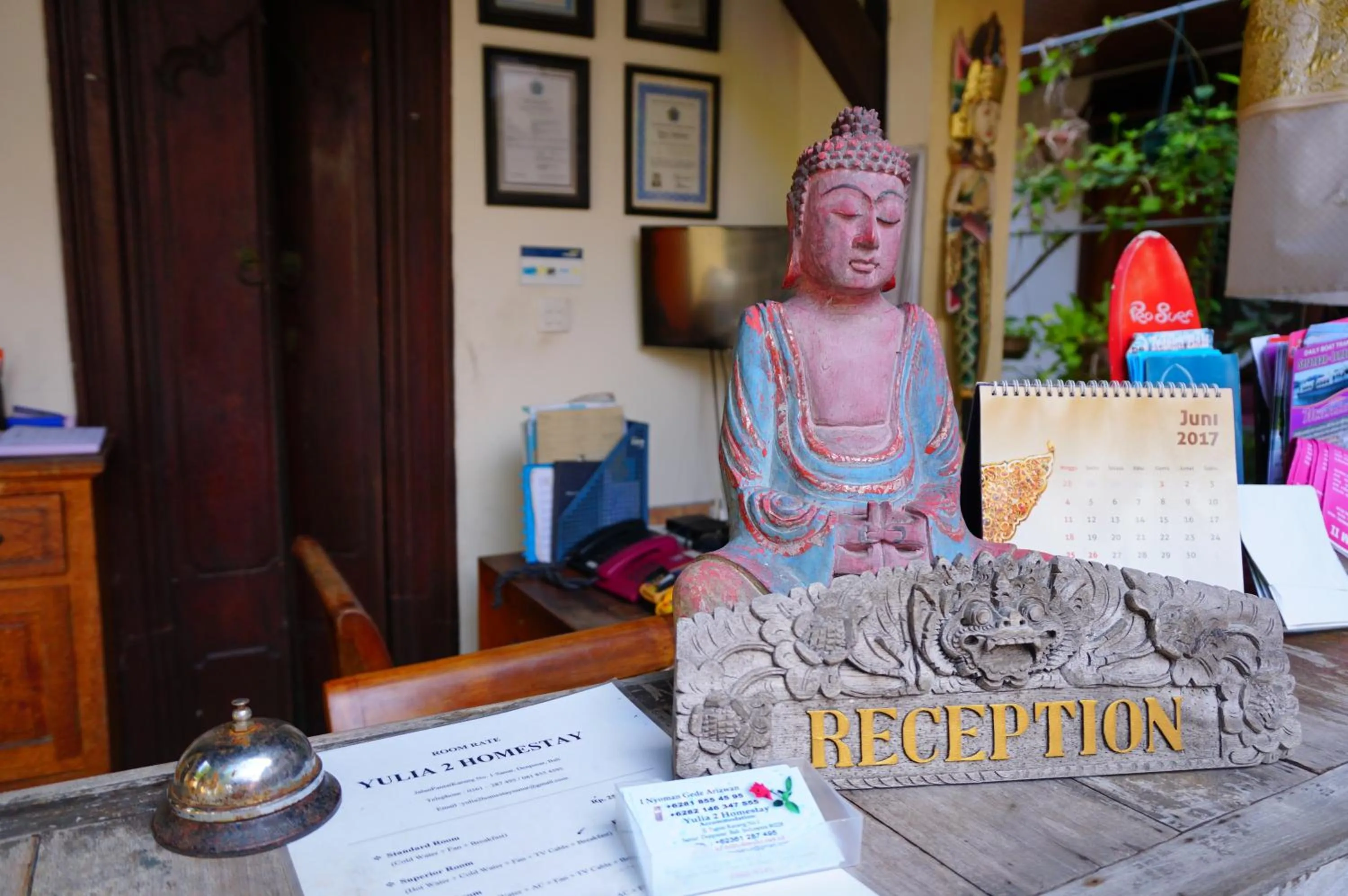 Lobby or reception in Yulia 2 Homestay Sanur