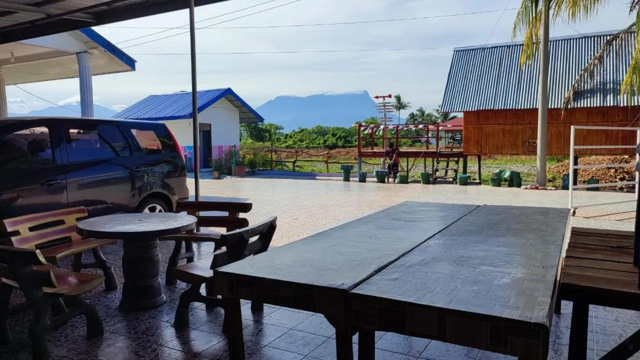 Taun Gusi Village Homestay