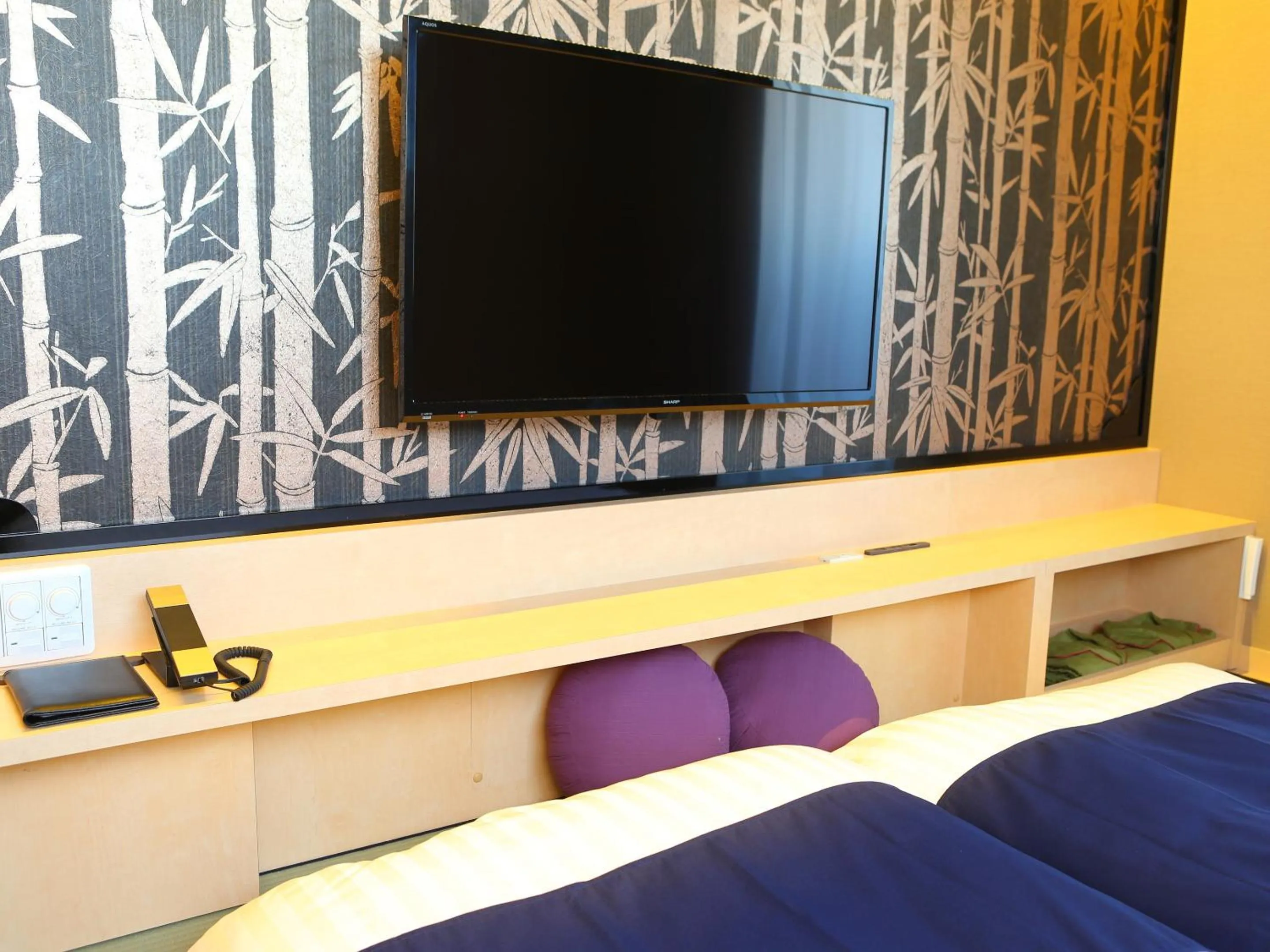 Bed in Hotel Wing International Select Asakusa Komagata