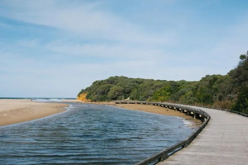 Beach in TorquayToongahra BnB