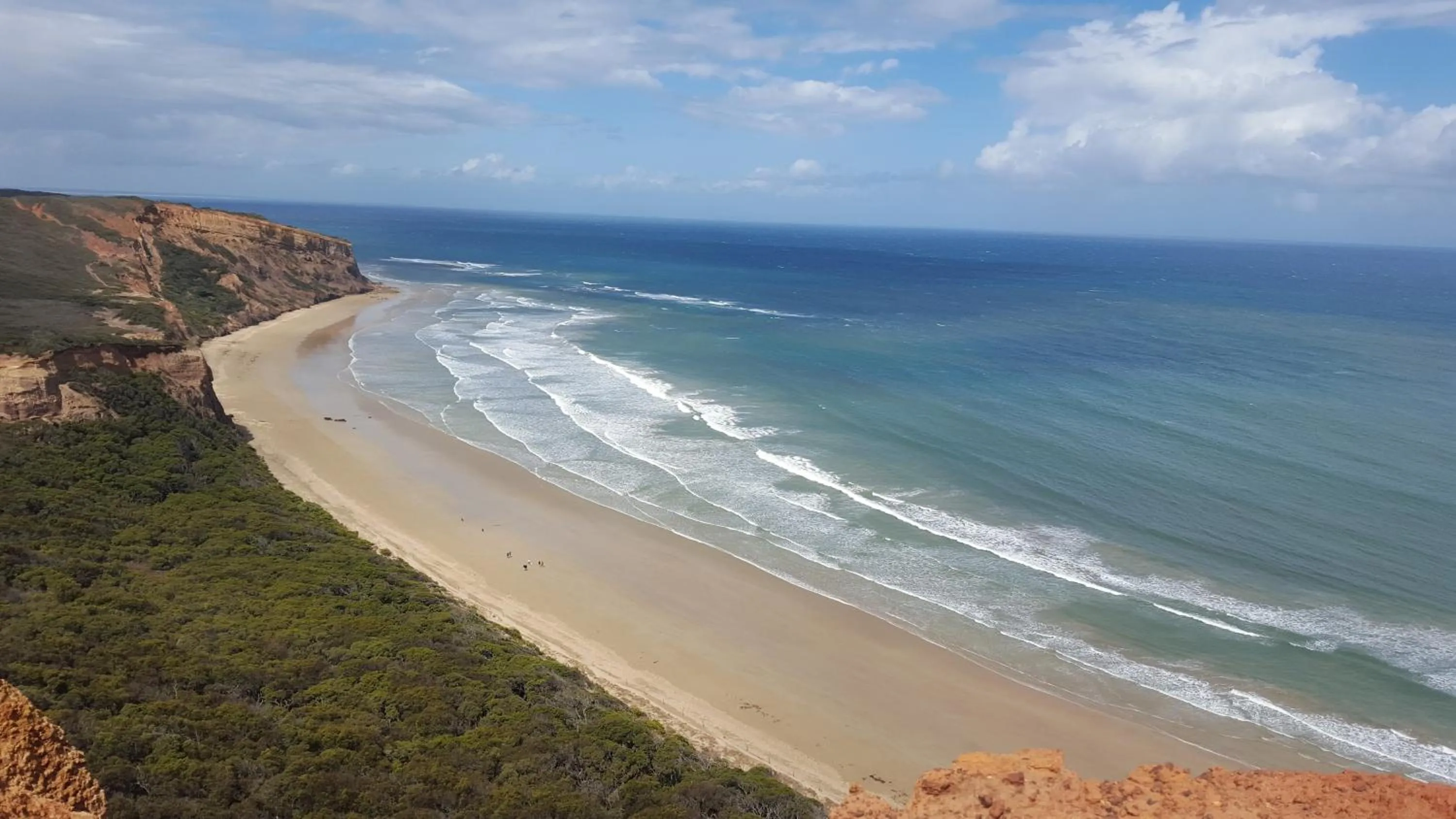Beach in TorquayToongahra BnB