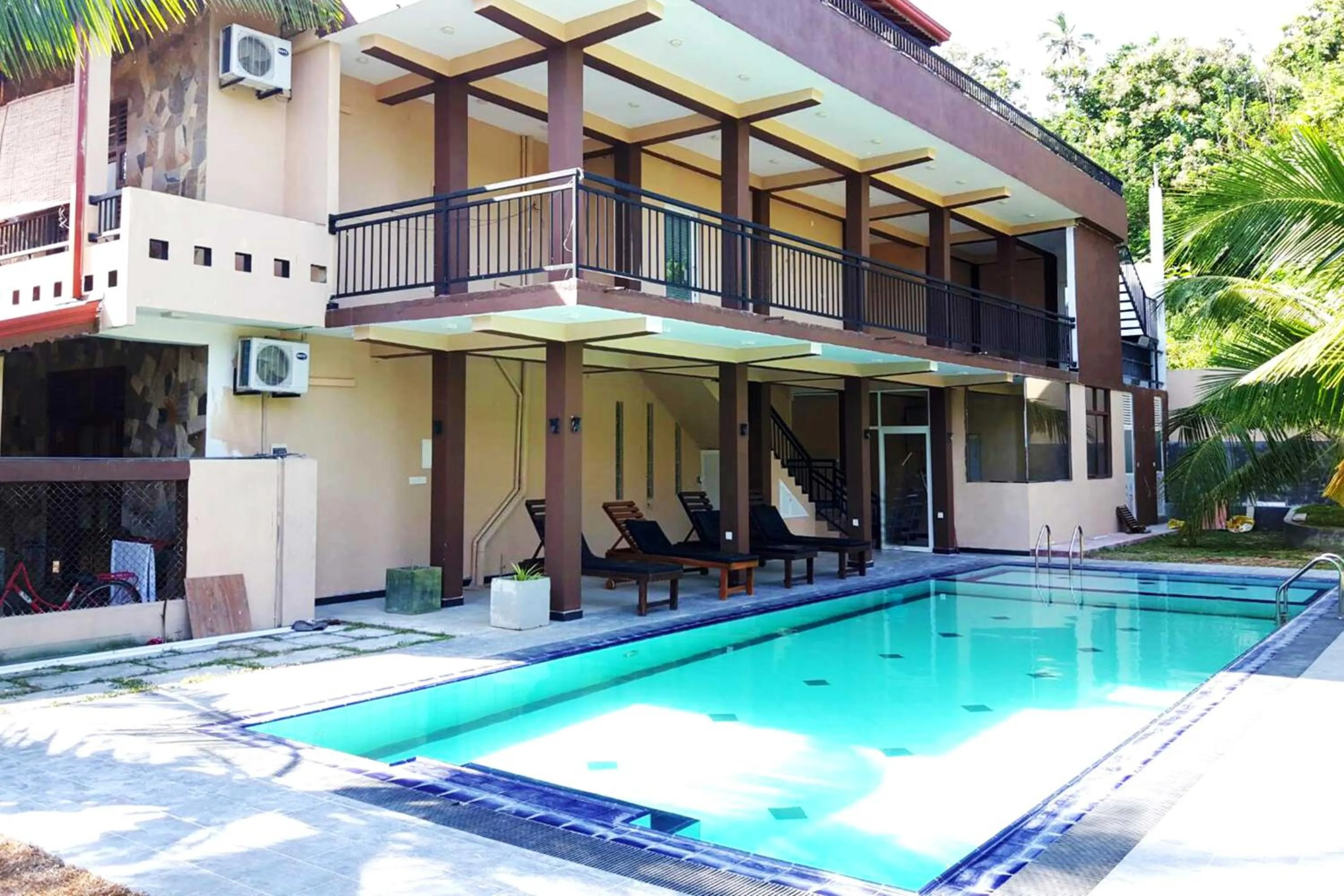 Swimming pool in Grand Residence