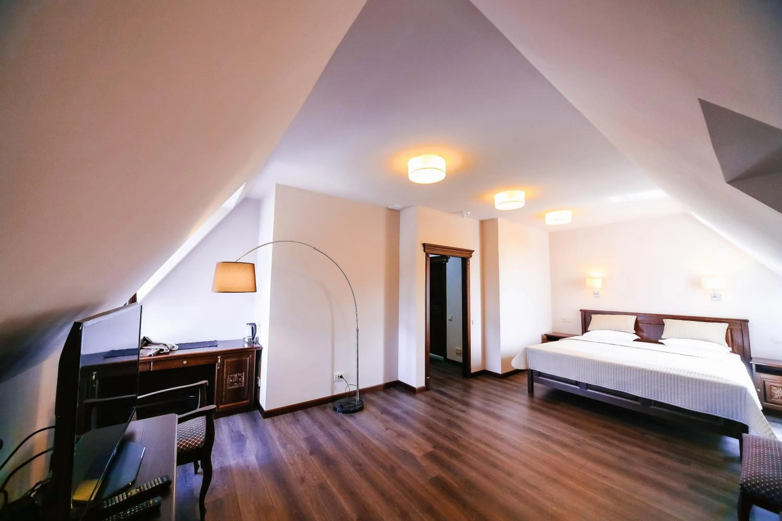 Photo of the whole room, Bed in Dvin Hotel