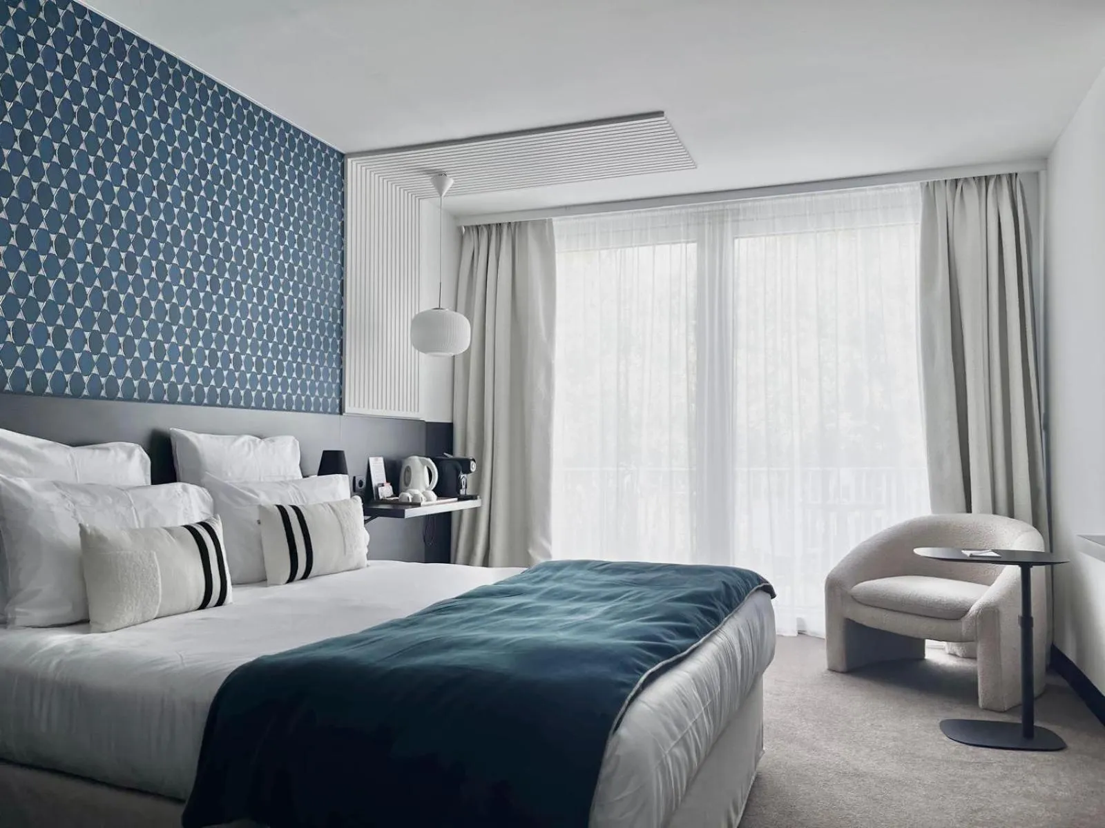 Photo of the whole room, Bed in Le Prose Hôtel