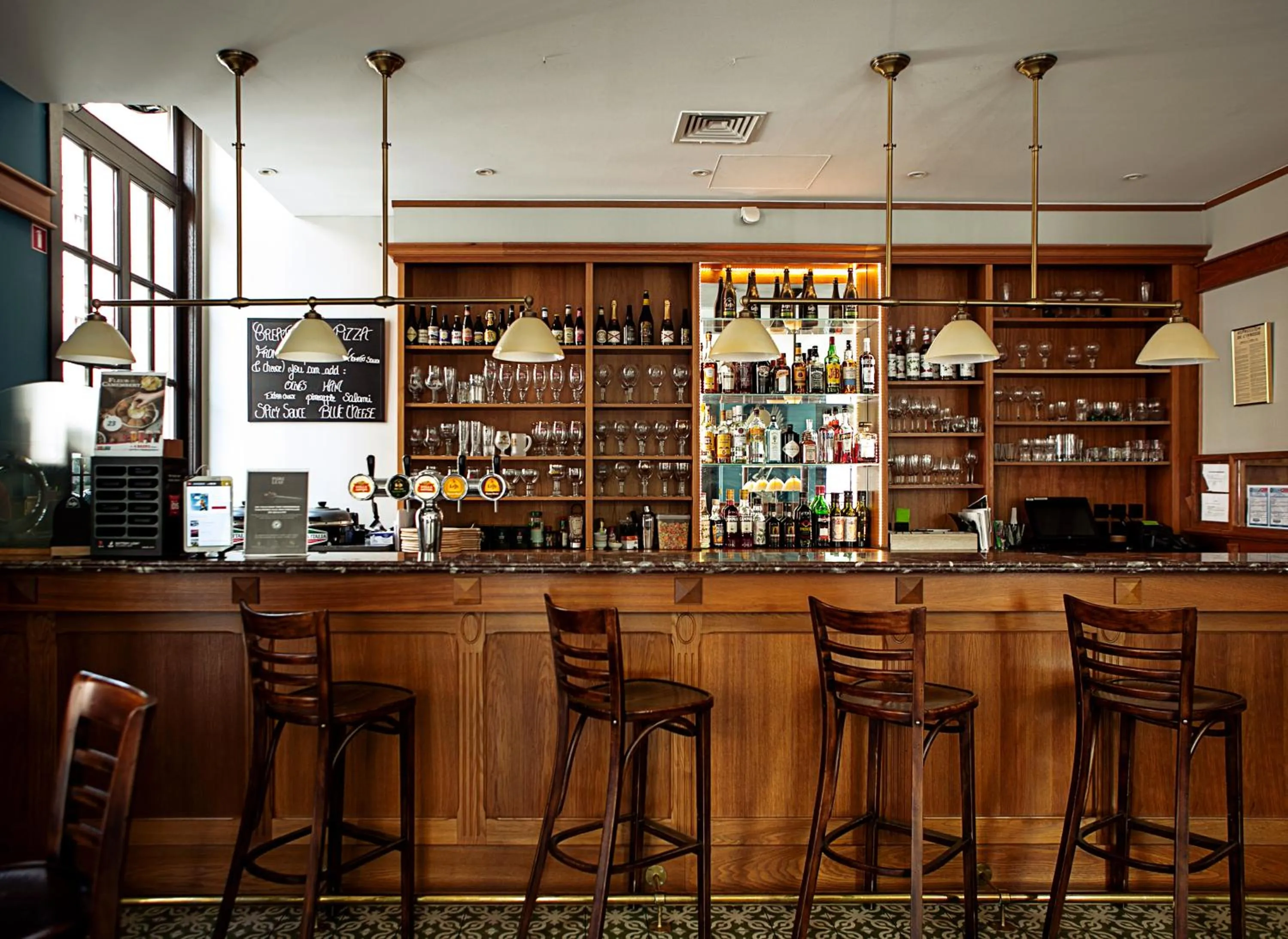 Lounge or bar in ibis Hotel Brussels off Grand'Place