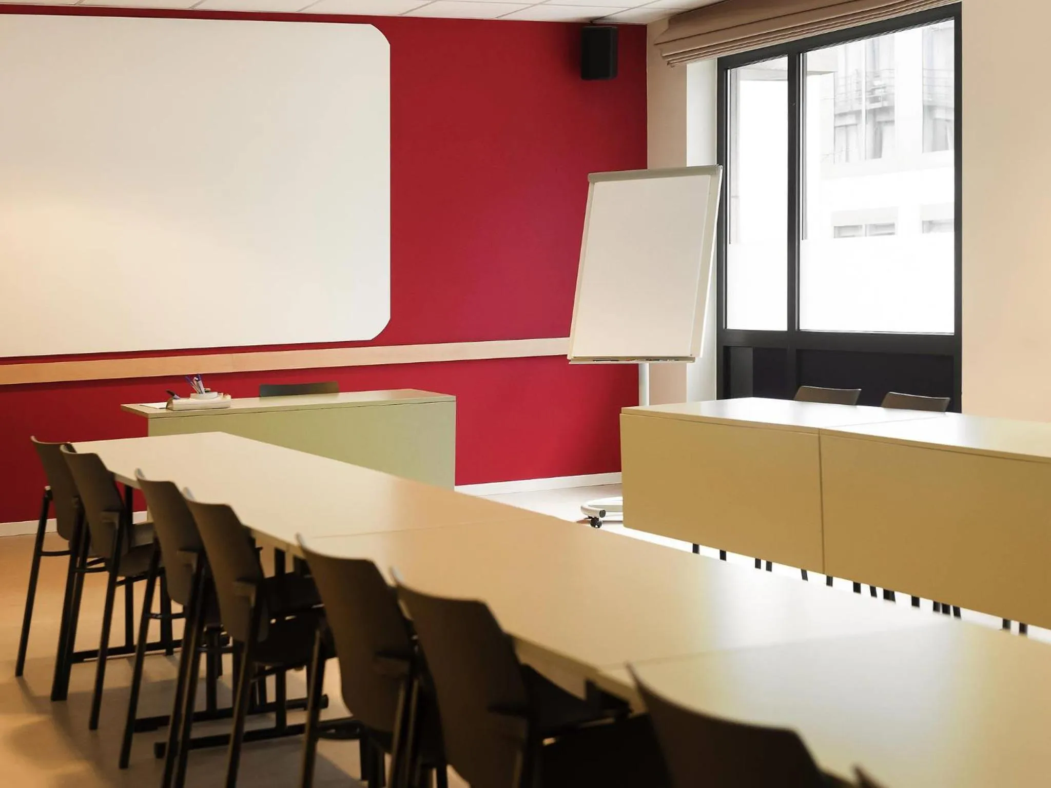 Meeting/conference room in ibis Hotel Brussels Centre Gare du Midi