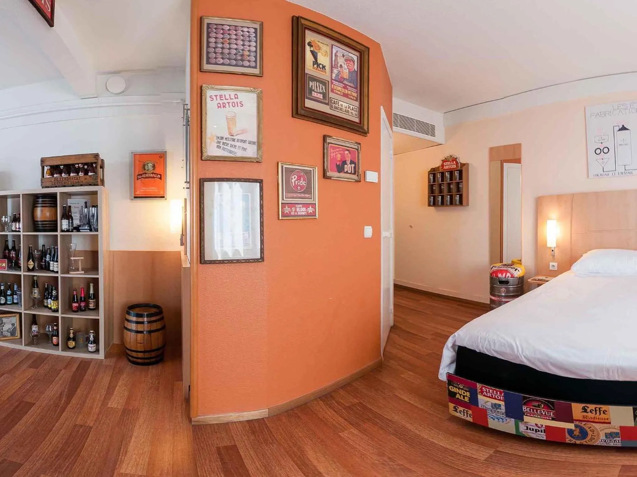 Bedroom, Bed in ibis Hotel Brussels Centre Gare du Midi