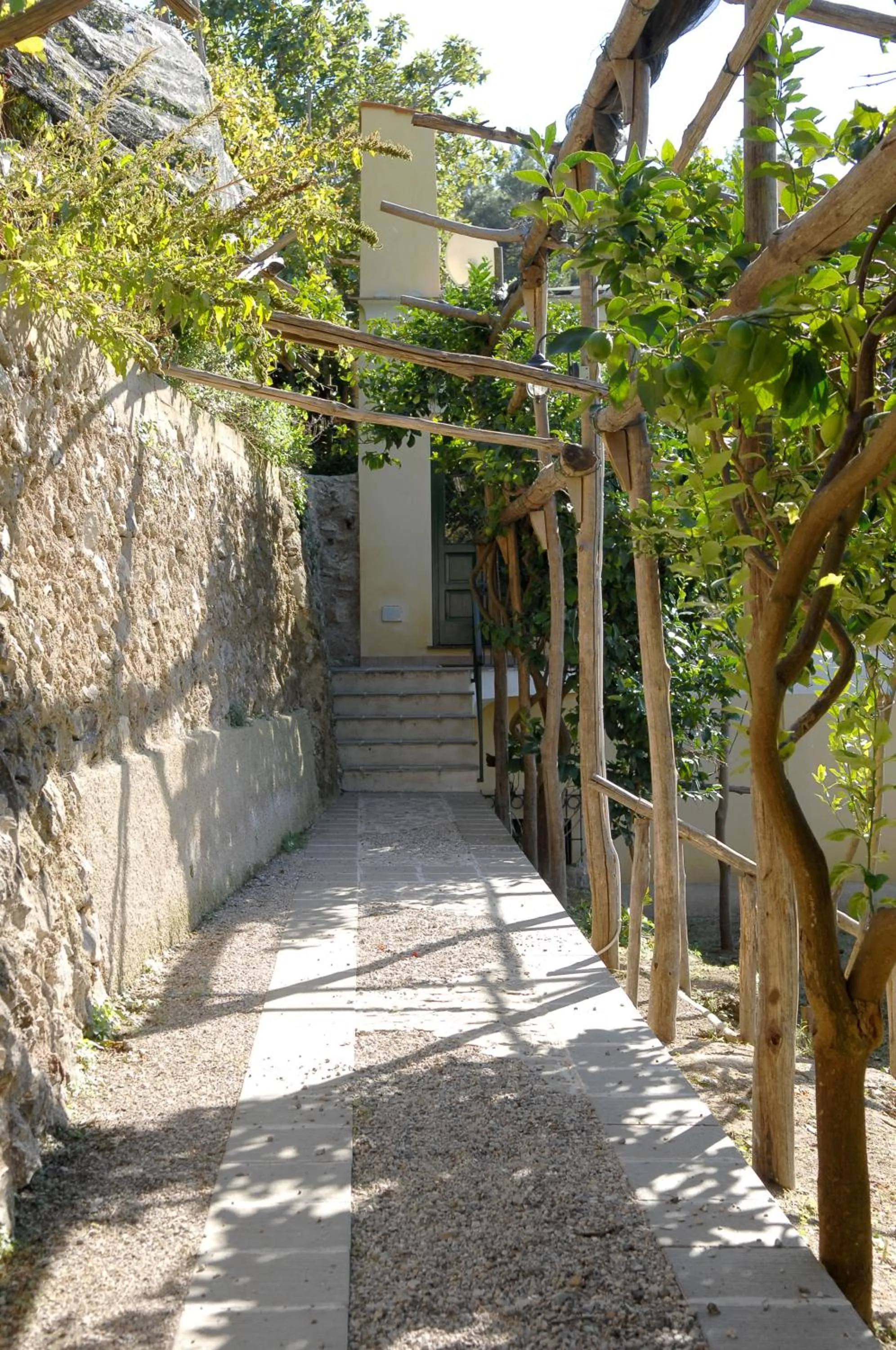 Facade/entrance in Casa Ortensia