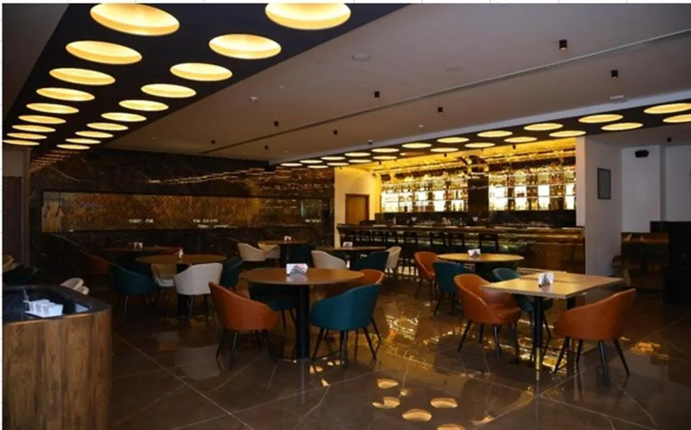 Lounge or bar in SRM Hotel Maraimalai Nagar Chennai