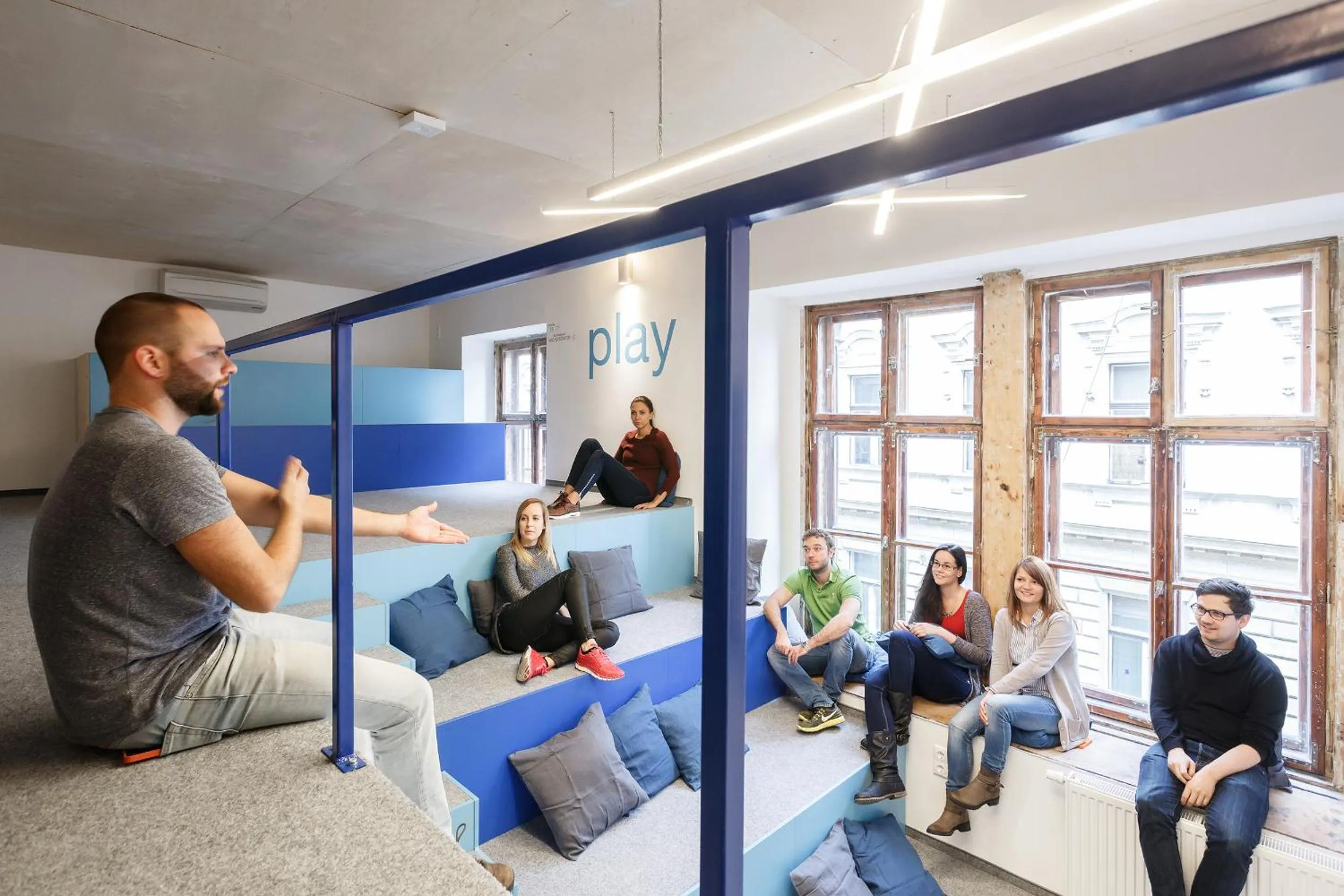 TV and multimedia in Flow Spaces