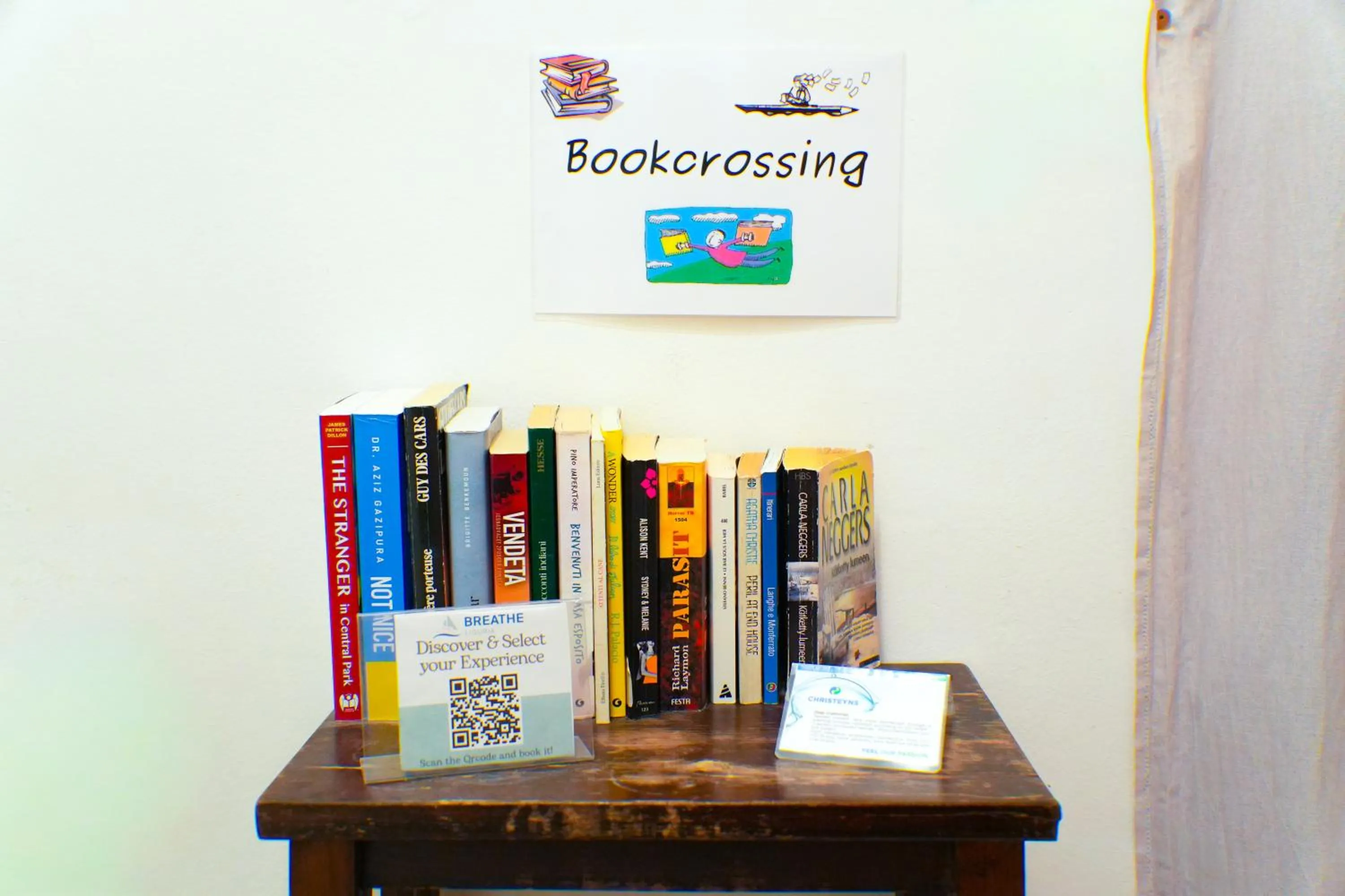 Library in AlbergoTeatro