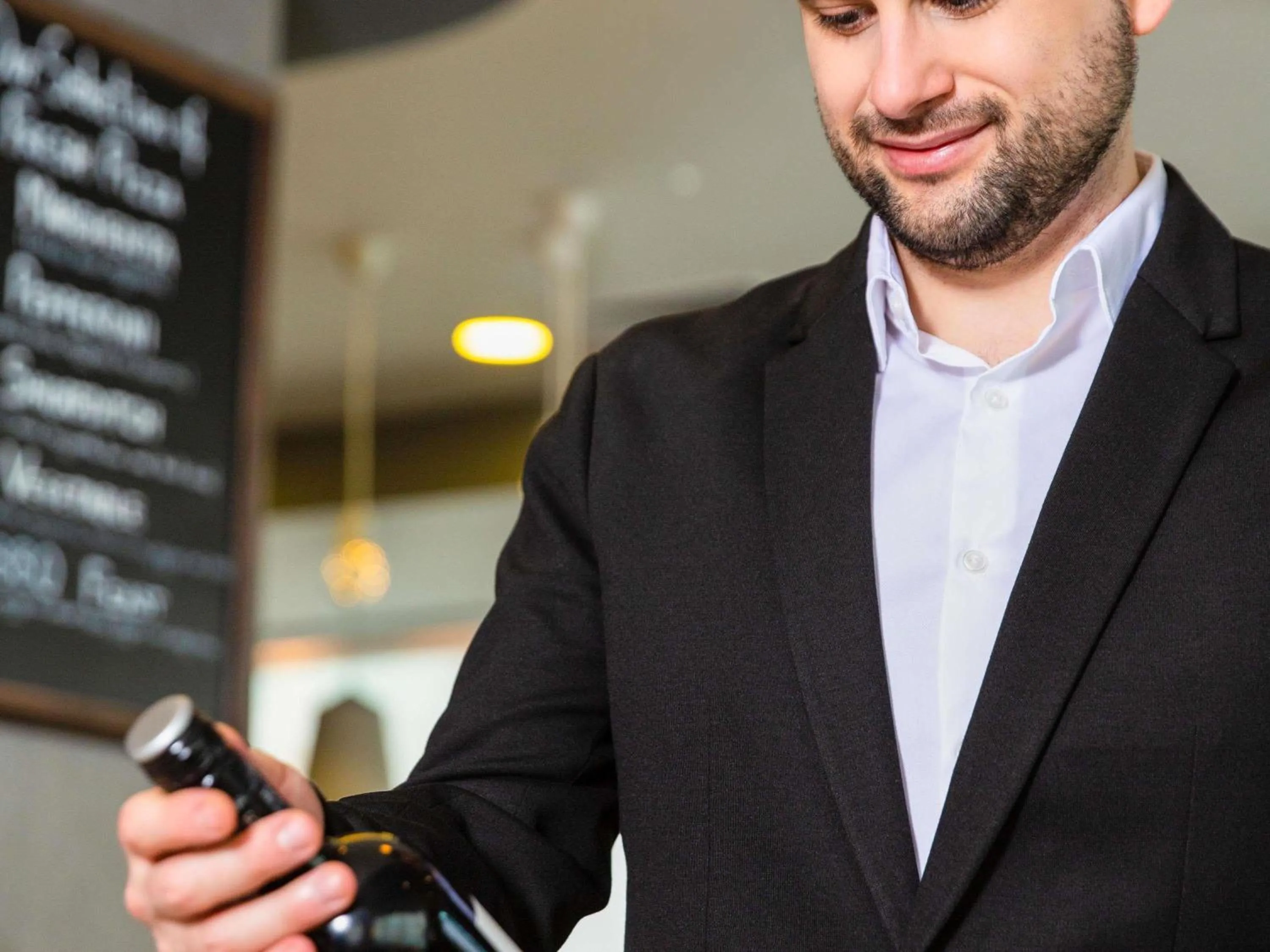 Lounge or bar in ibis Hotel Brussels Airport