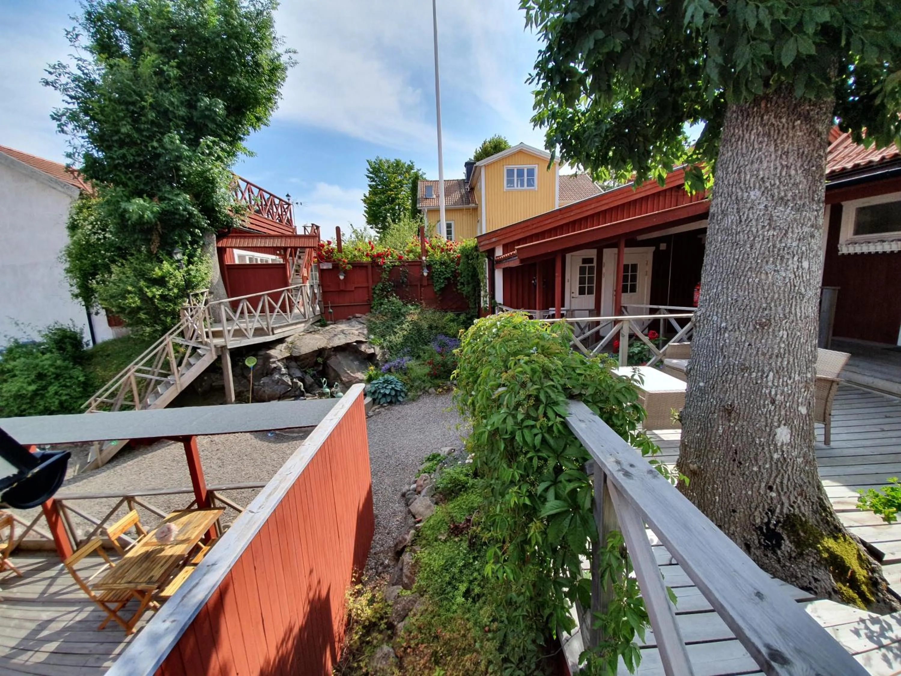 Property building in Gårdshotell Klockargården Öregrund