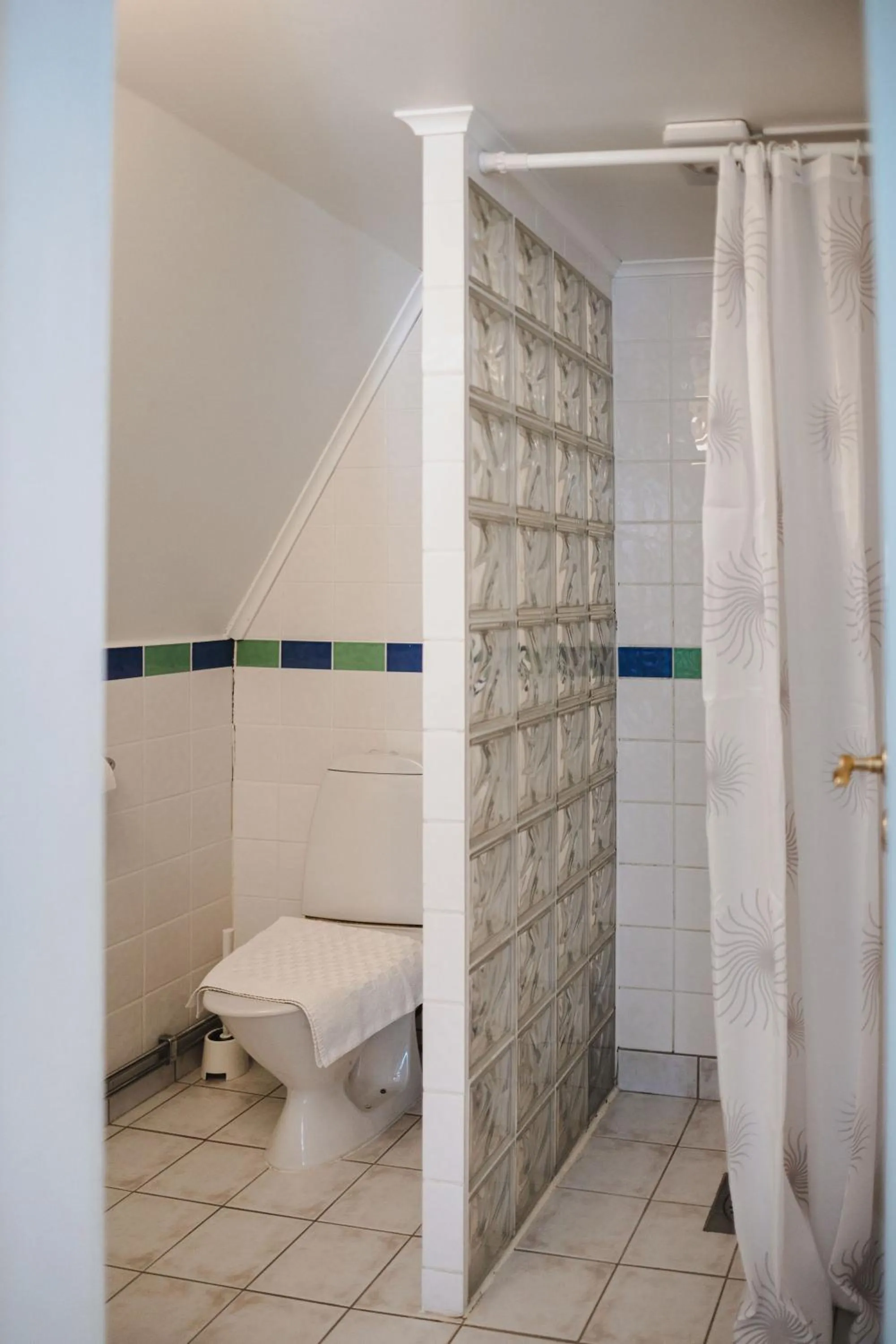 Shower in Gårdshotell Klockargården Öregrund