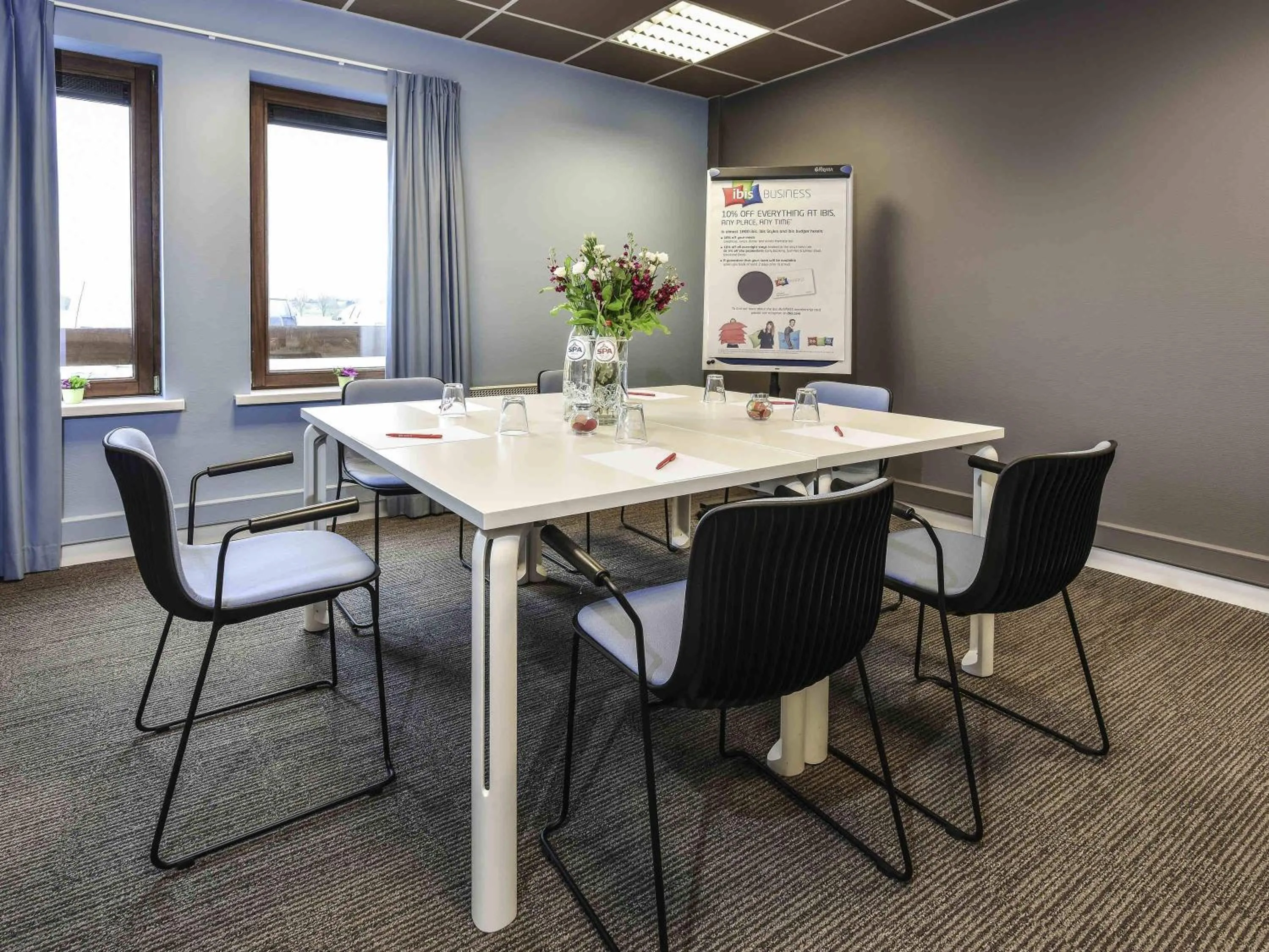 Meeting/conference room in ibis Charleroi Airport Brussels South