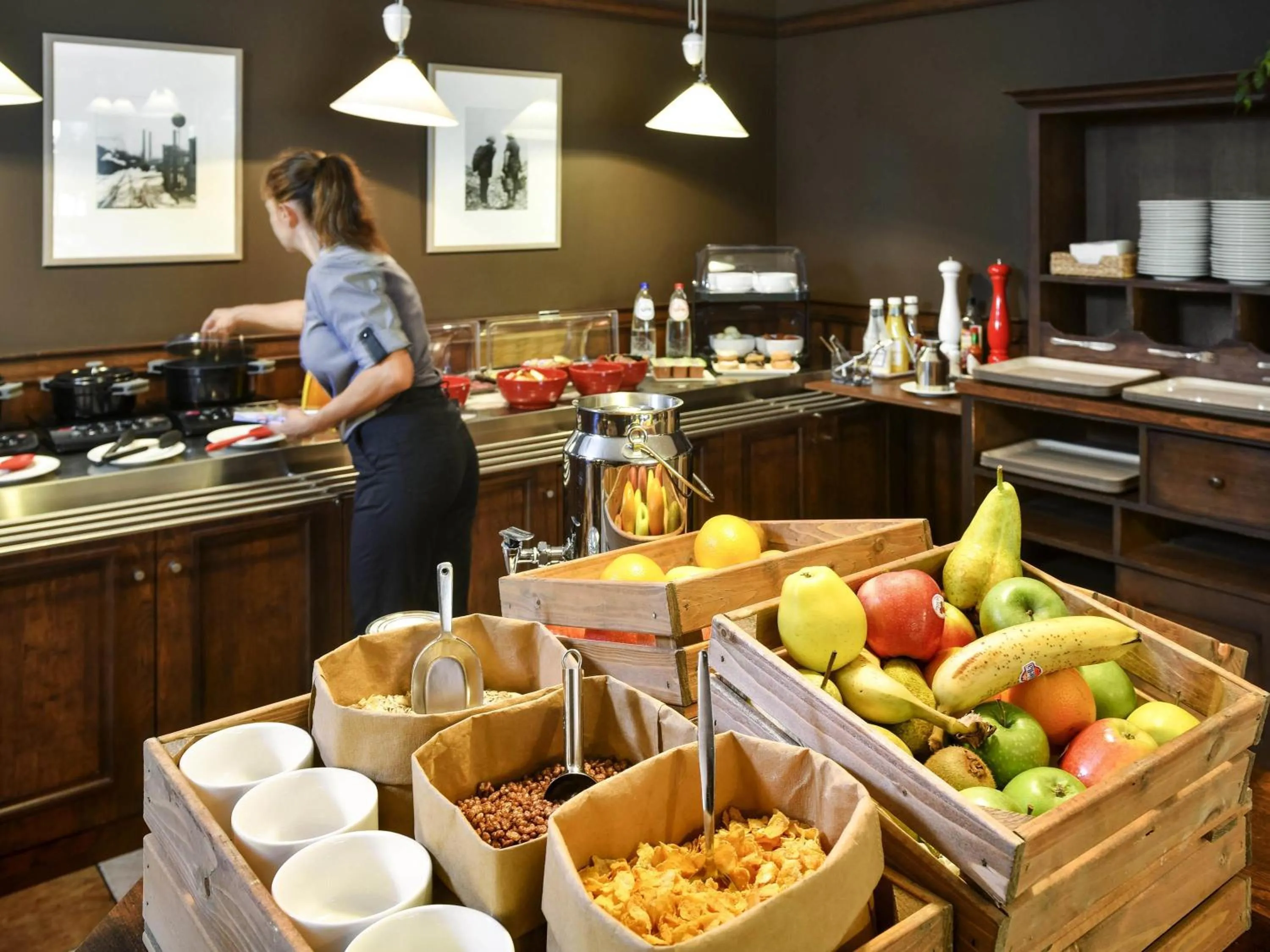 Lounge or bar in ibis Charleroi Centre Gare