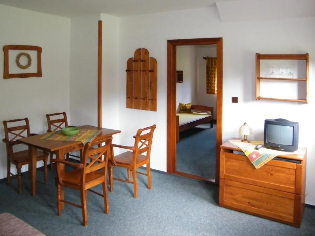 Dining area, Bed in Chalupa u Smrčiny