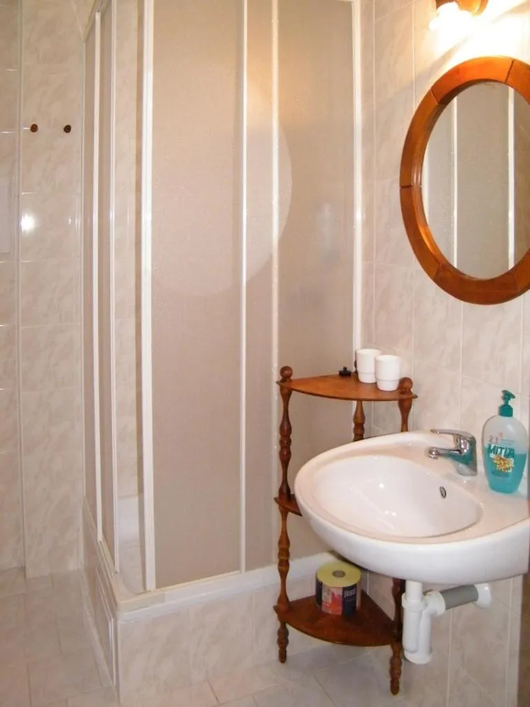 Shower in Chalupa u Smrčiny