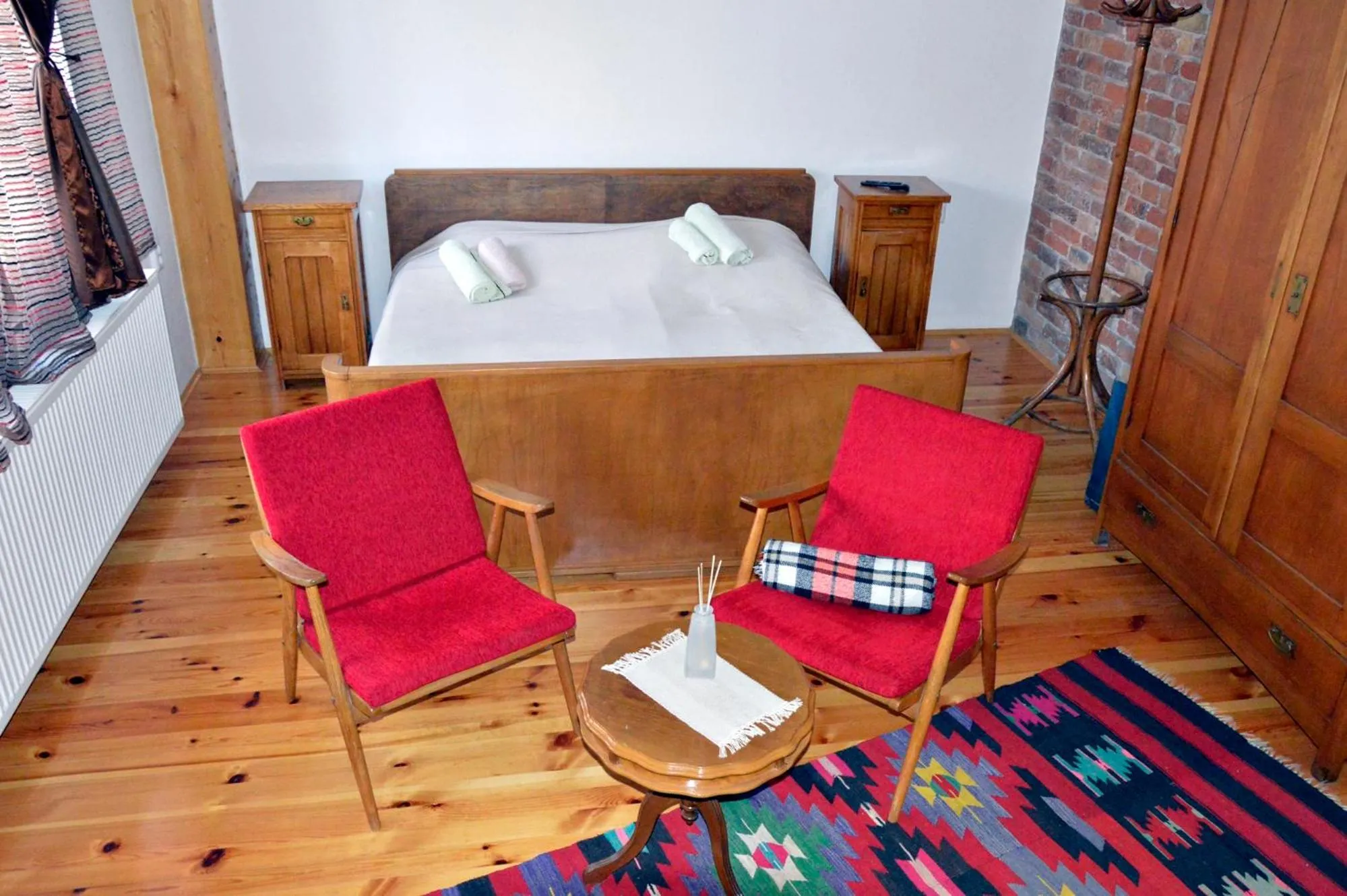 Two-Bedroom Apartment in Apartmani Memory