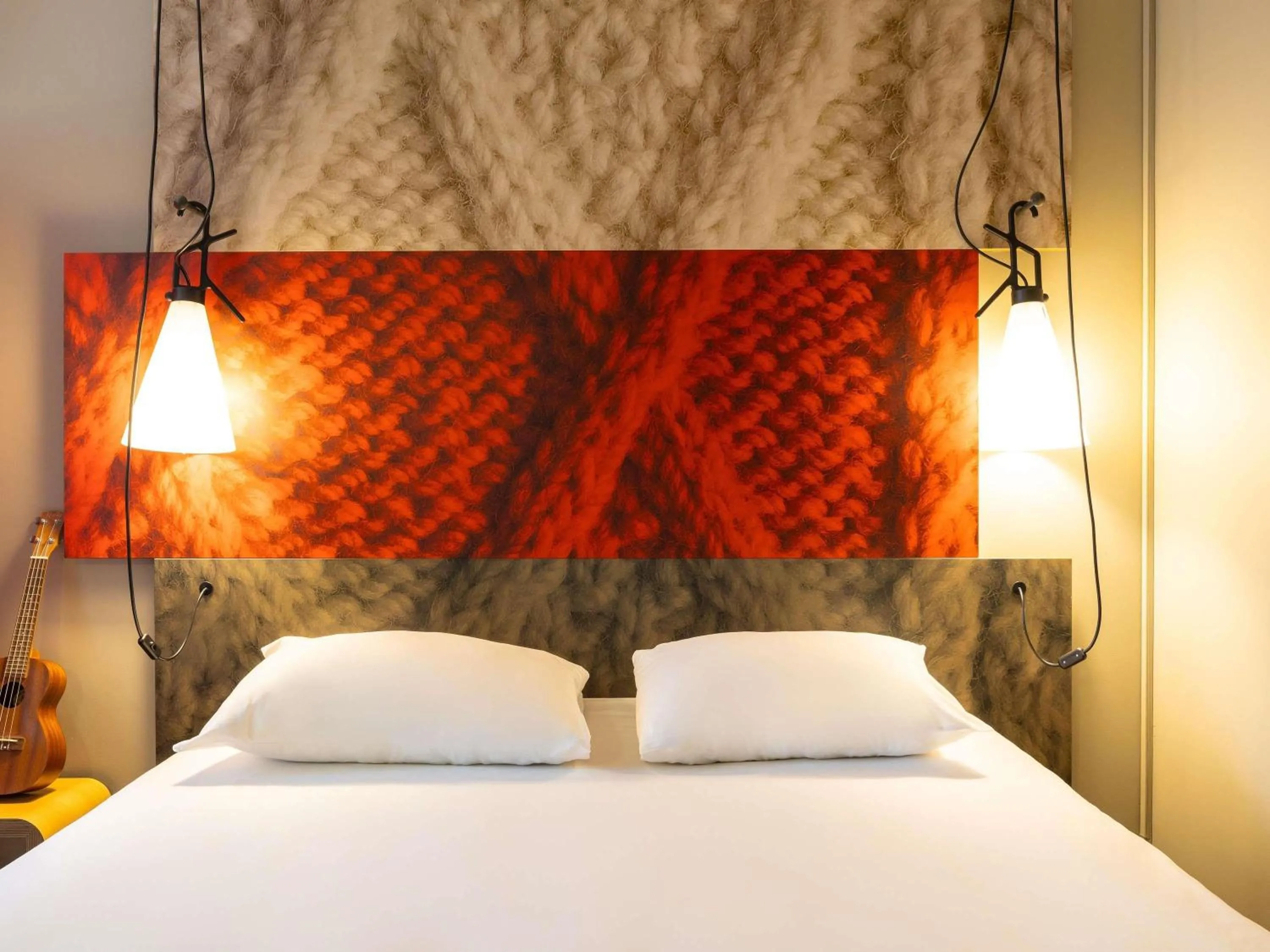 Bedroom, Bed in ibis Gent Centrum Opera