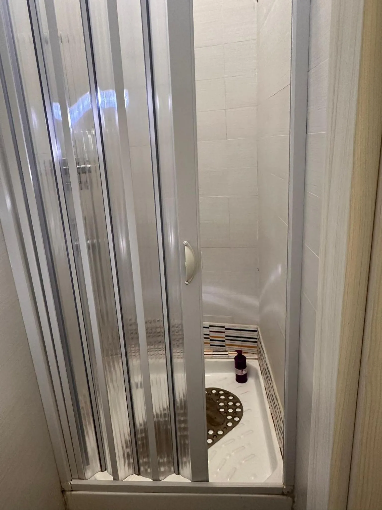 Shower in Bed and Breakfast Aereoparking