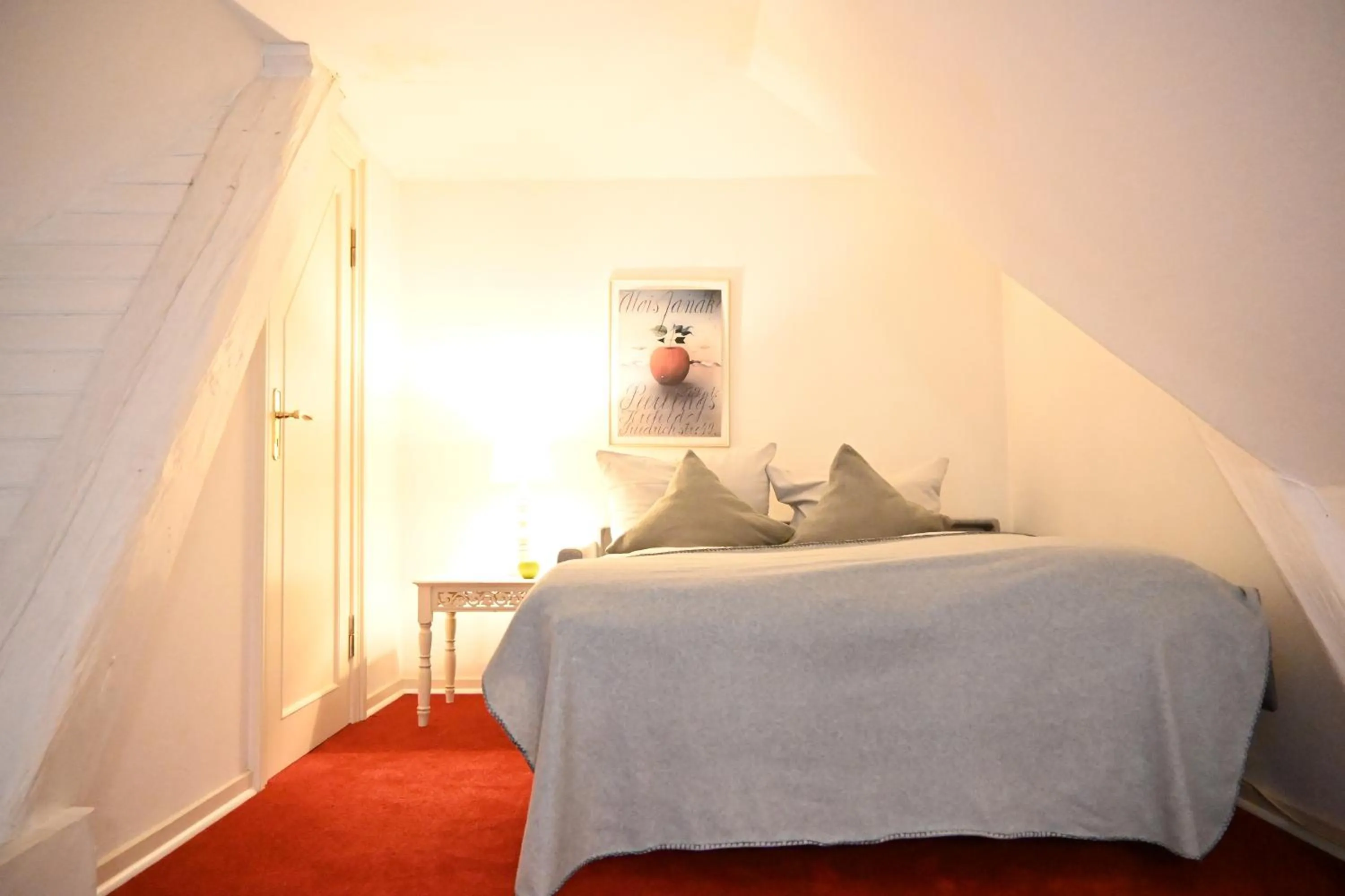 Bedroom, Bed in Landsitzhotel und Seminarium Peterhof