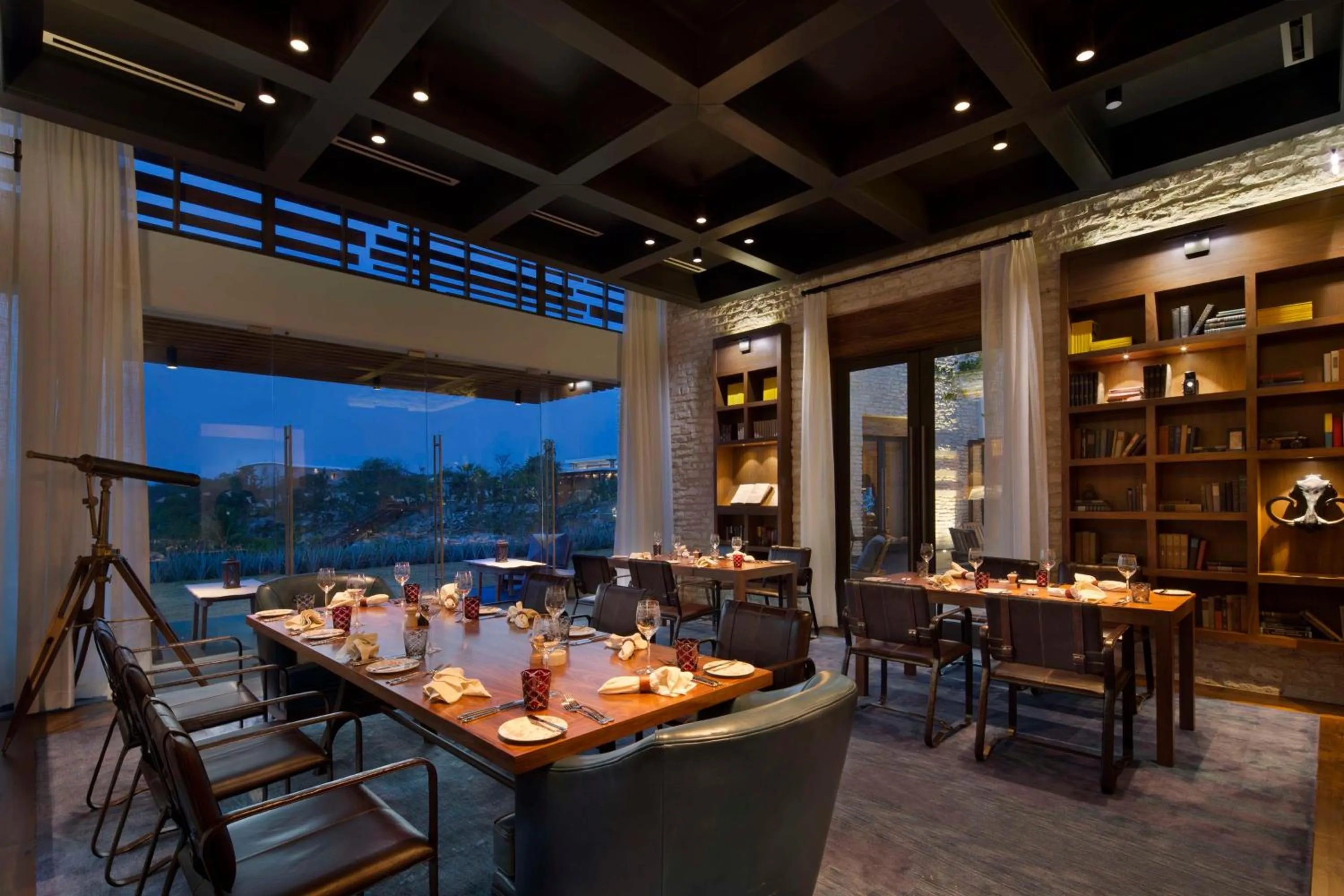 Restaurant/places to eat in Andaz Mayakoba - a concept by Hyatt