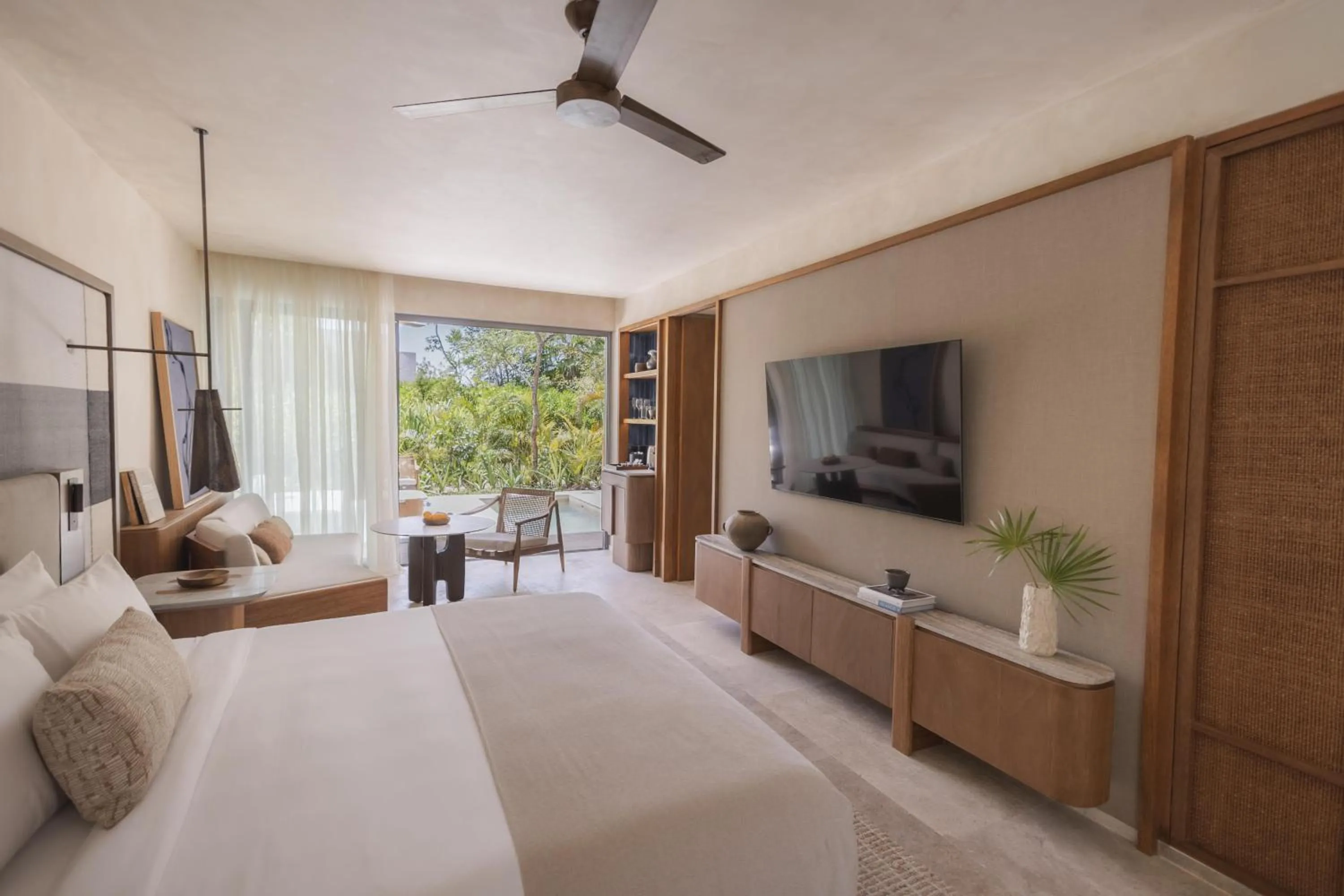 Bedroom, Bed in Alila Mayakoba