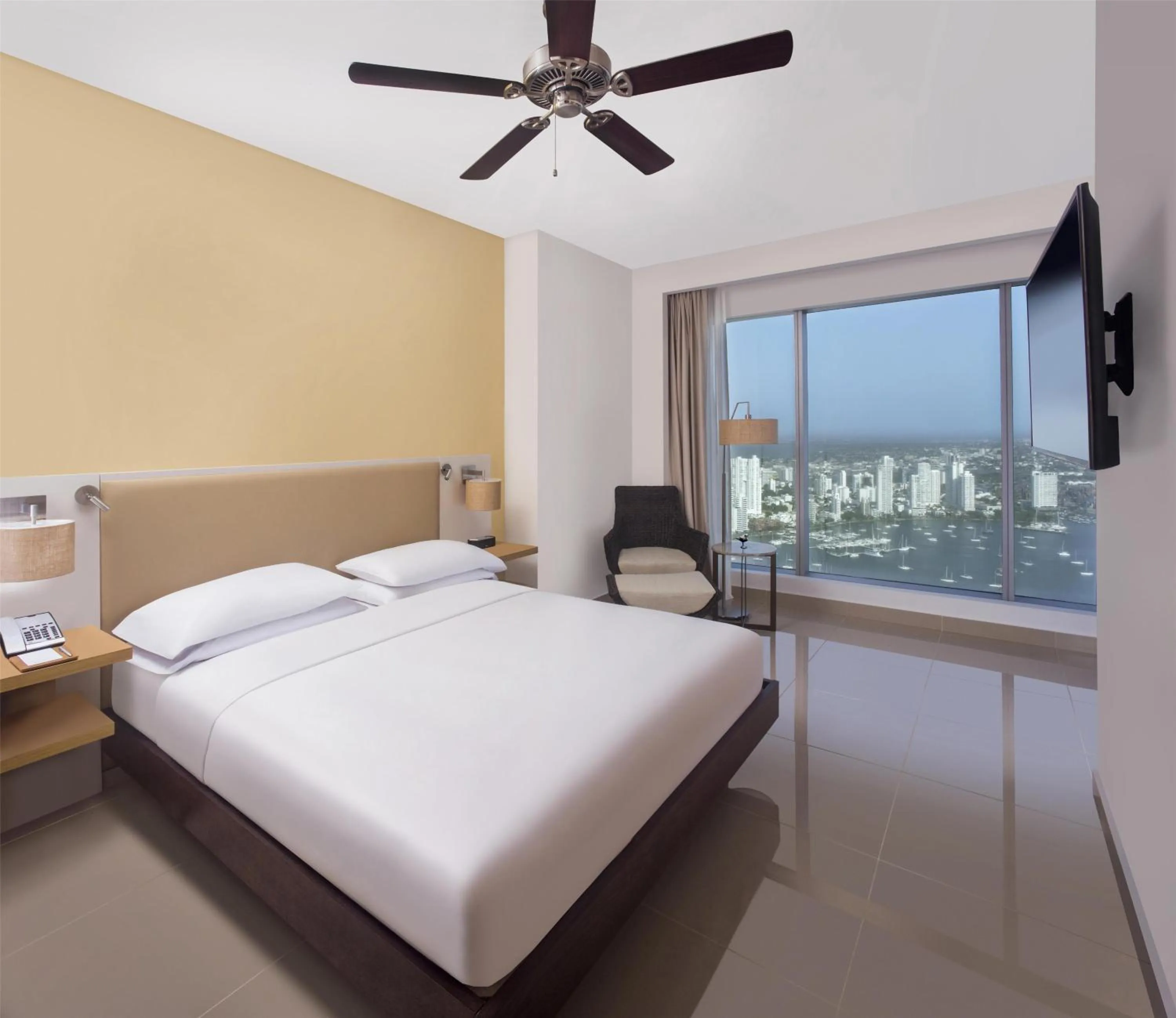 Photo of the whole room, Bed in Hyatt Regency Cartagena