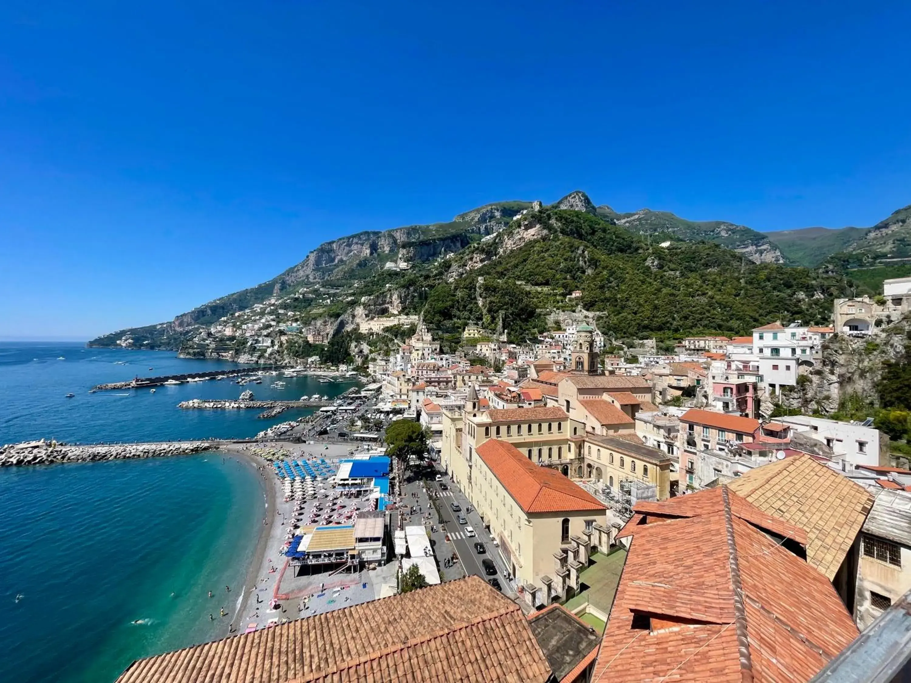 Rooftop flat in Amalfi Central "Panoramic view, Near the beach,Terrace " Rooftop flat in Amalfi Central "Panoramic view, Near the beach,Terrace "