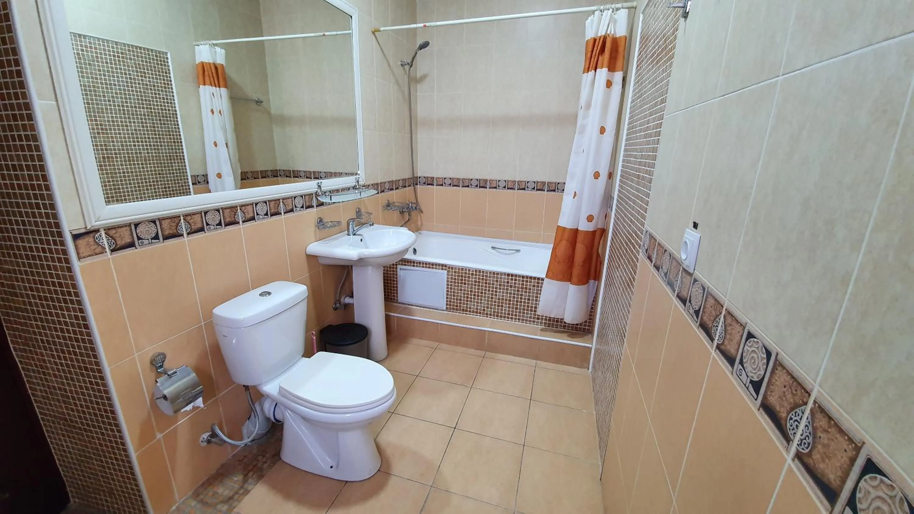 Toilet in Sarbon Hotel Tashkent