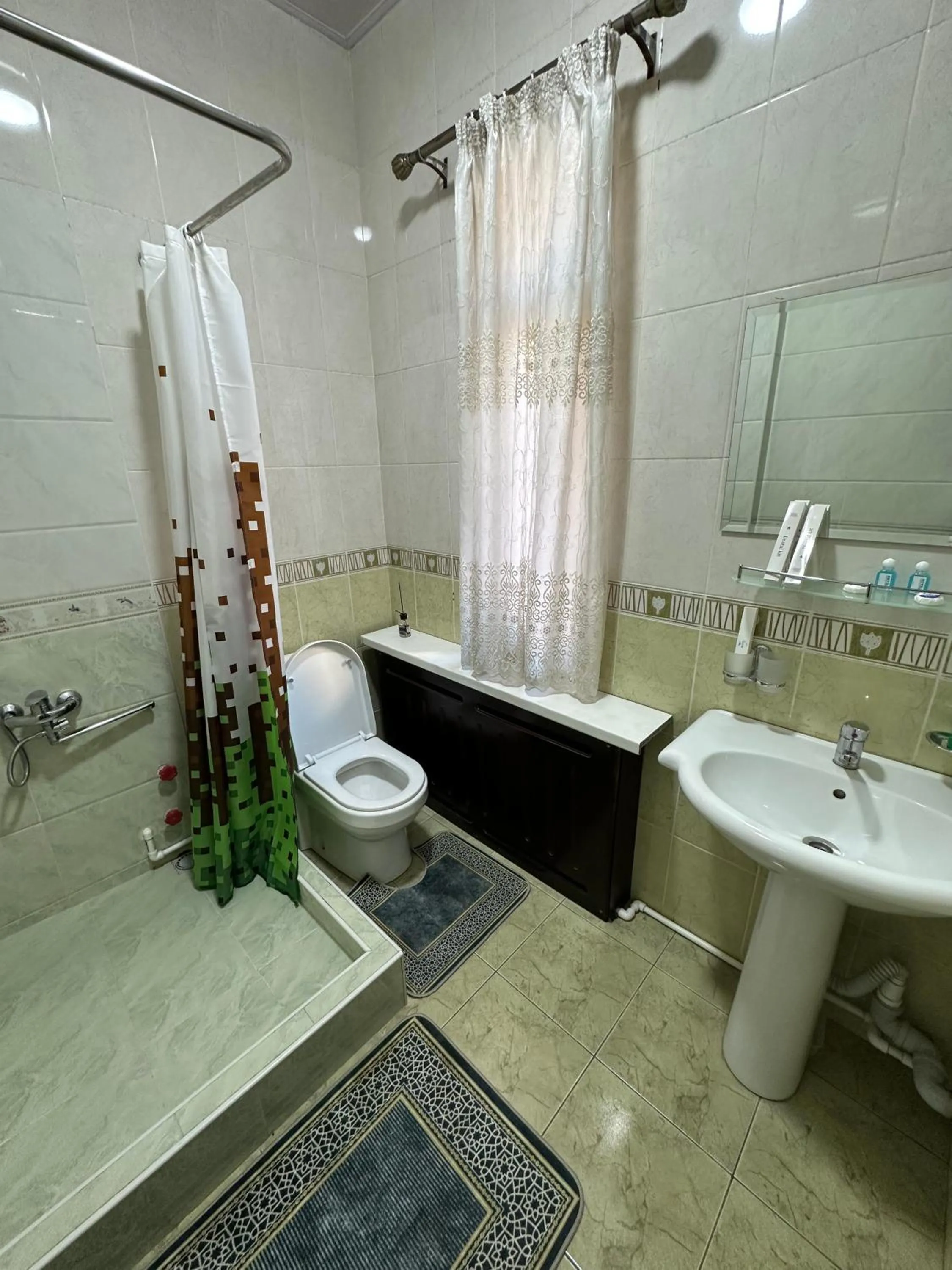 Sarbon Hotel Tashkent