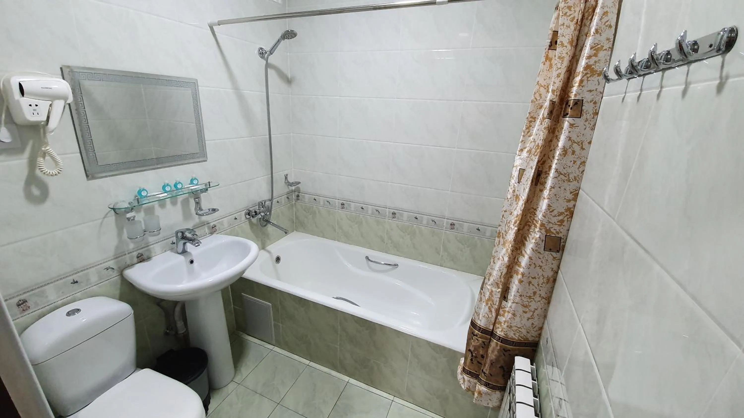 Toilet in Sarbon Hotel Tashkent