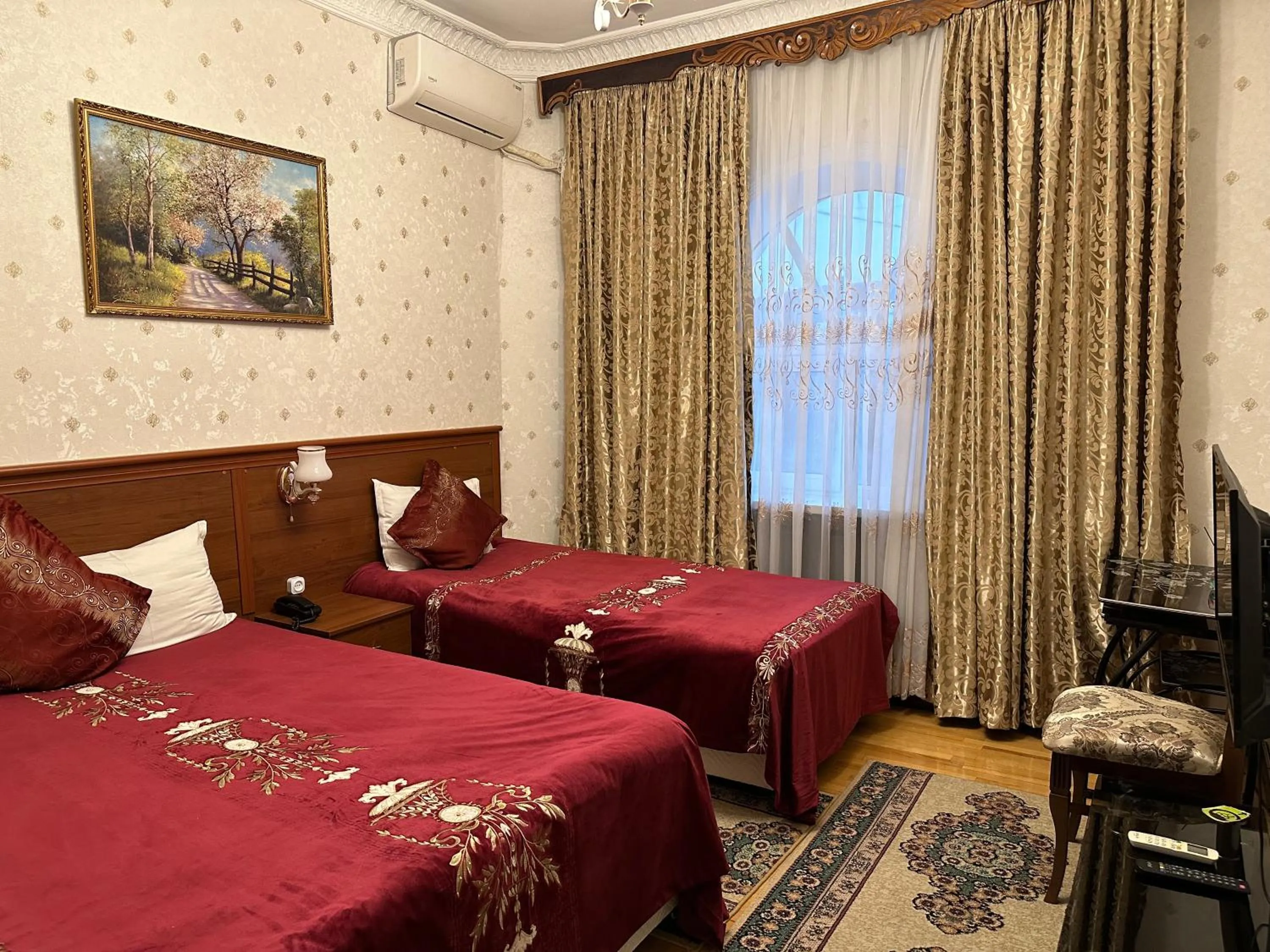 Bed in Sarbon Hotel Tashkent