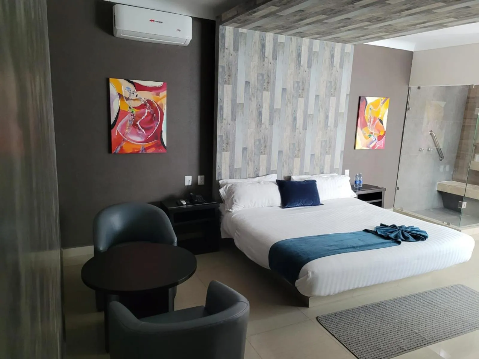 Bedroom, Bed in Motel Real de Queretaro