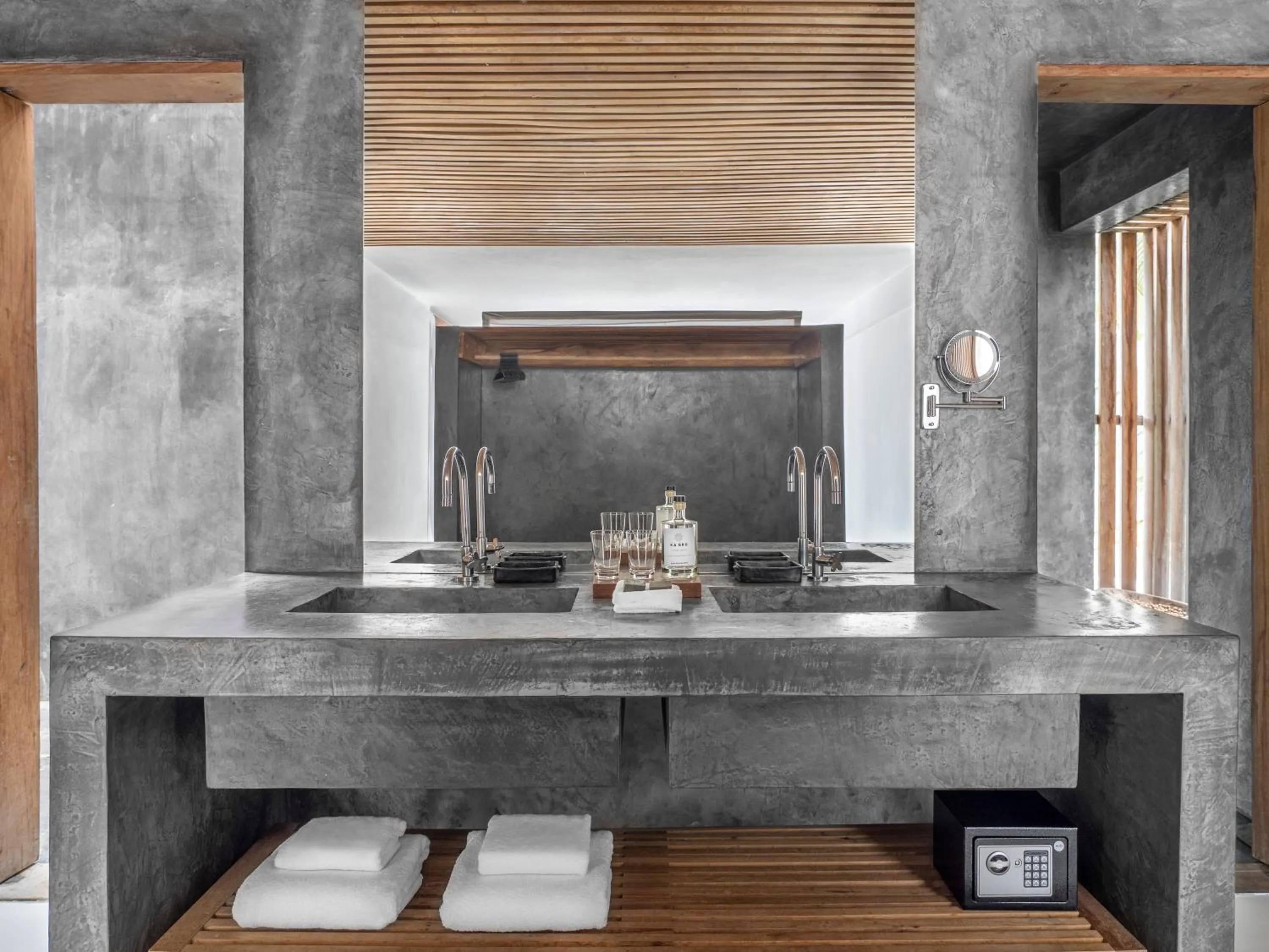 Bathroom in KA BRU Beach Boutique Hotel