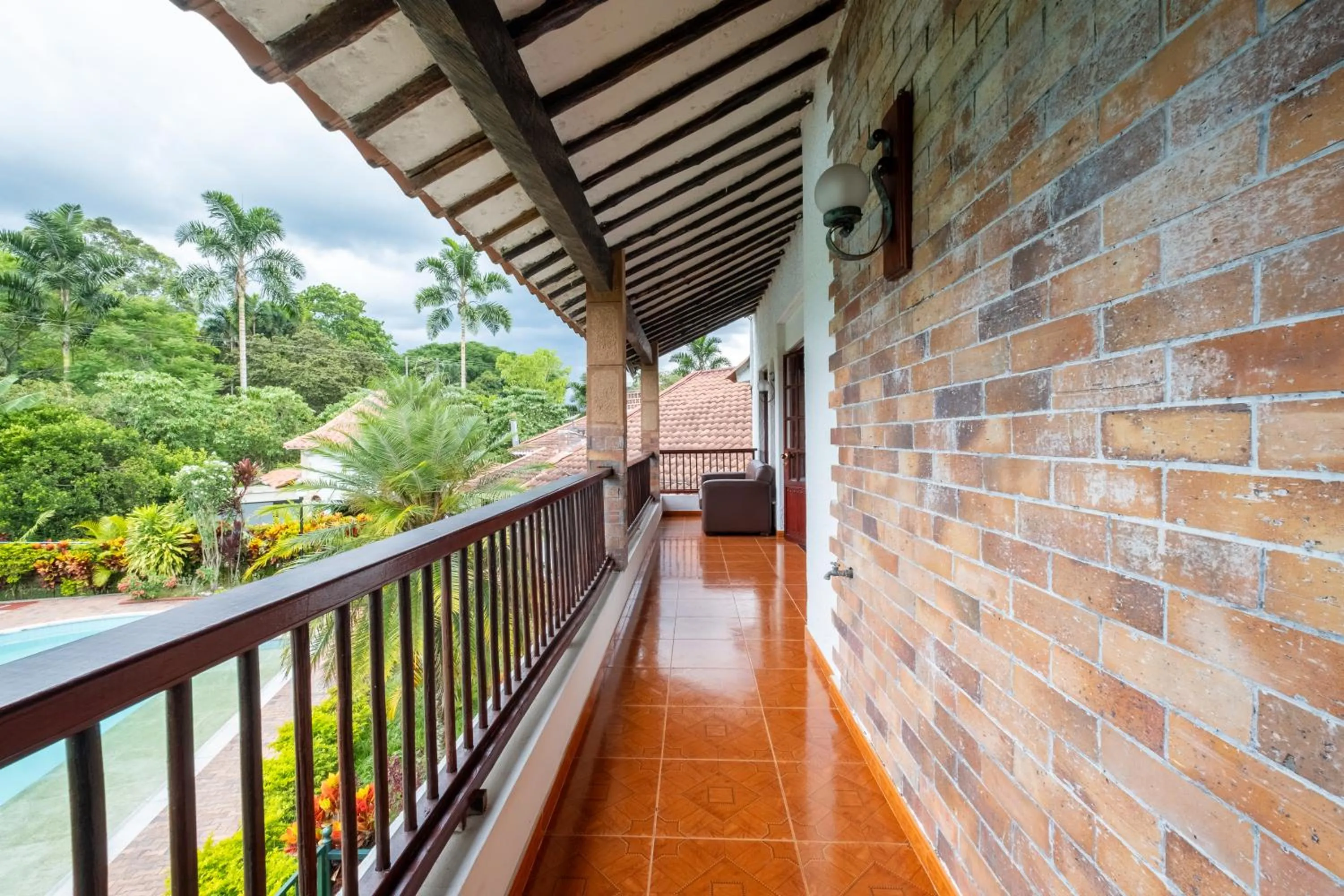 Hotel Chalet El Castillo by Majuva