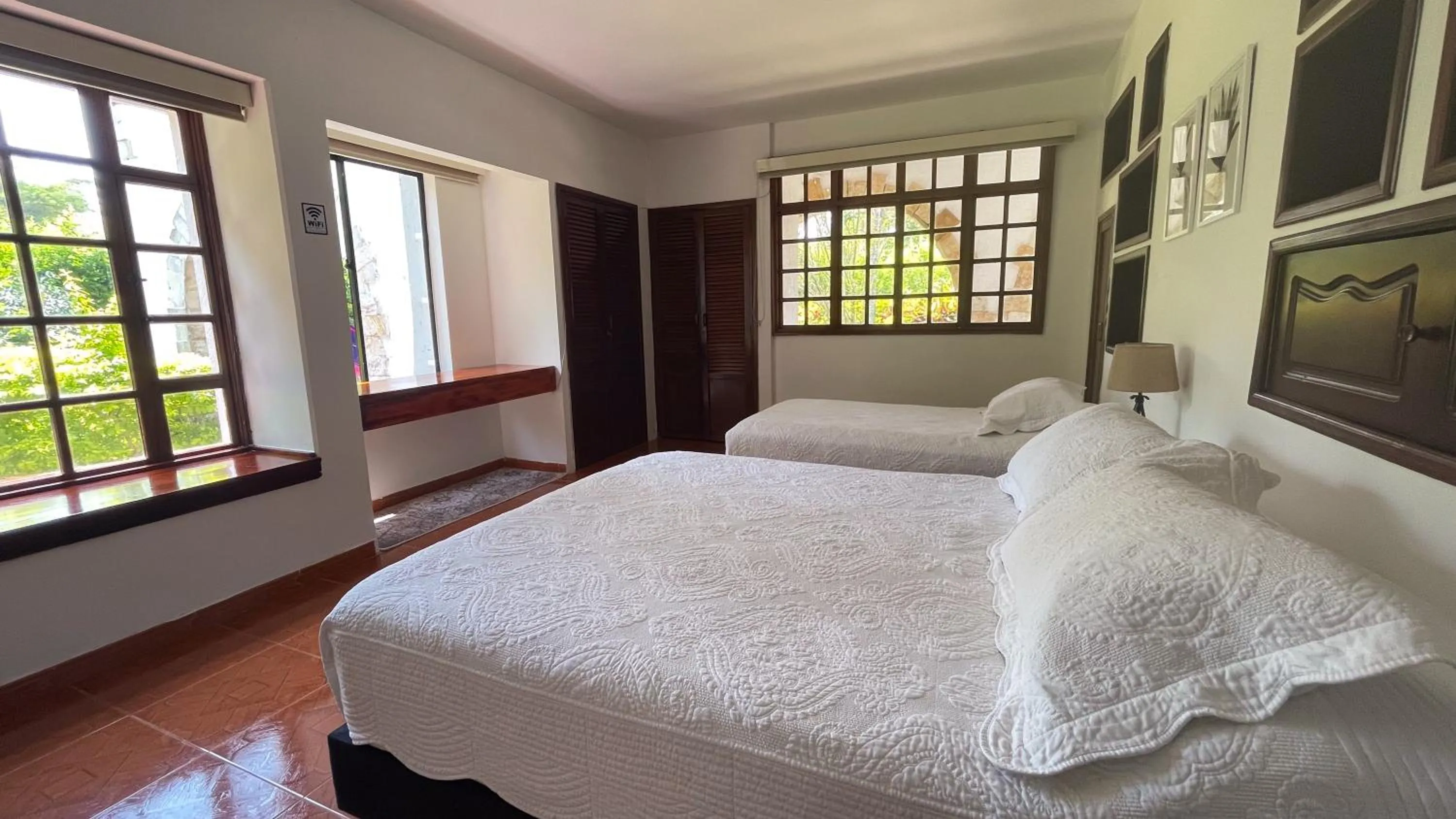 Bed in Hotel Chalet El Castillo by Majuva