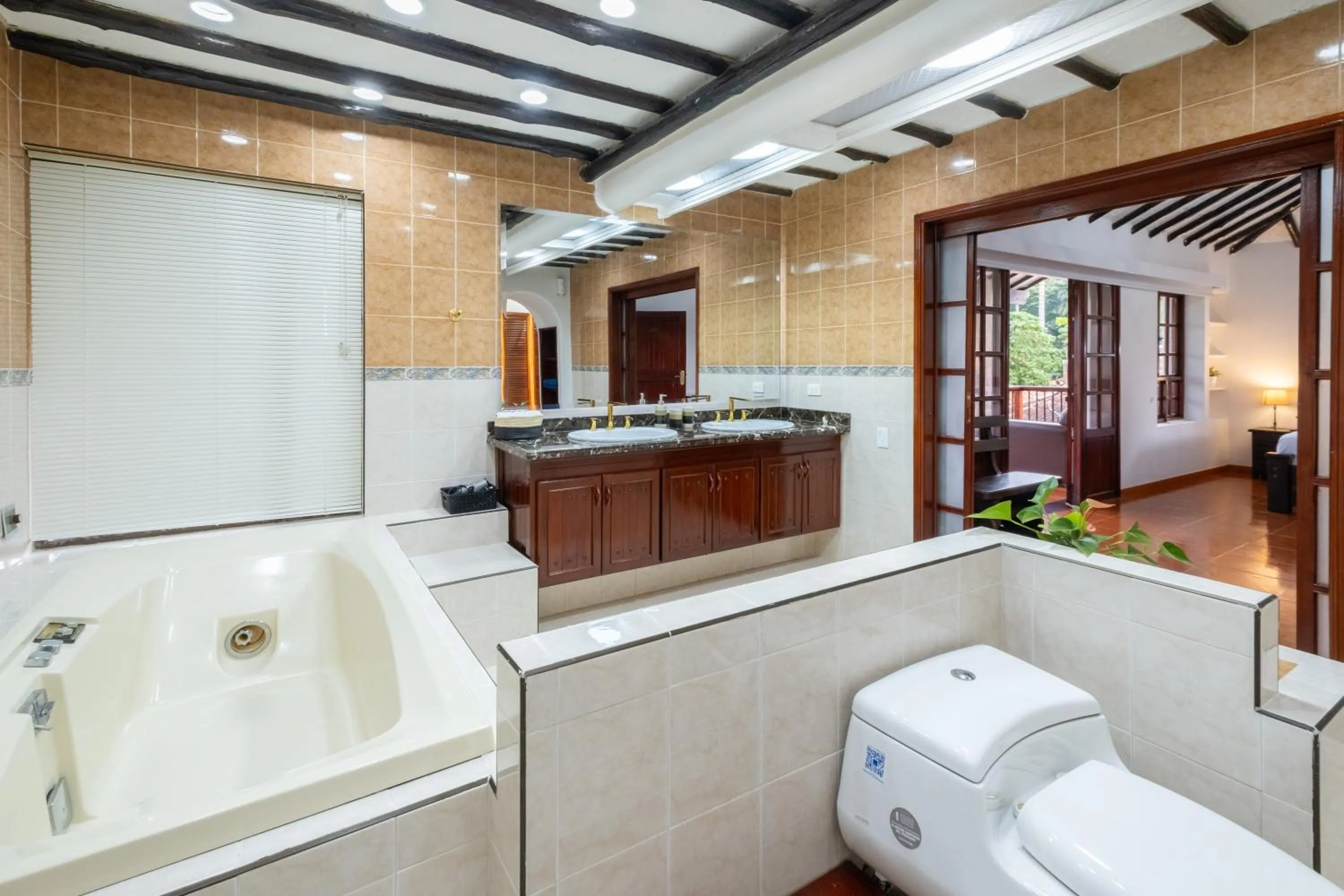 Hotel Chalet El Castillo by Majuva