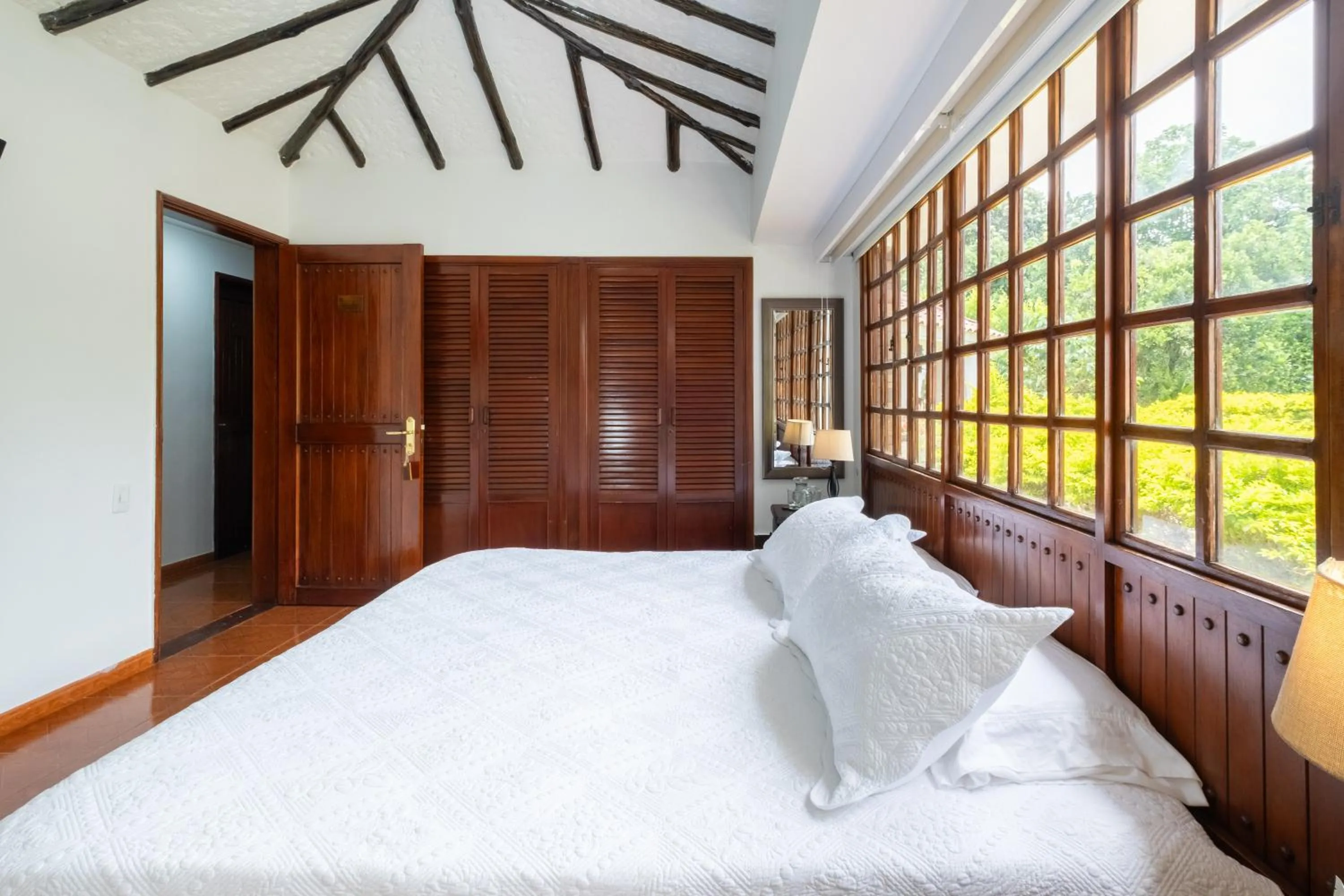 Bed in Hotel Chalet El Castillo by Majuva