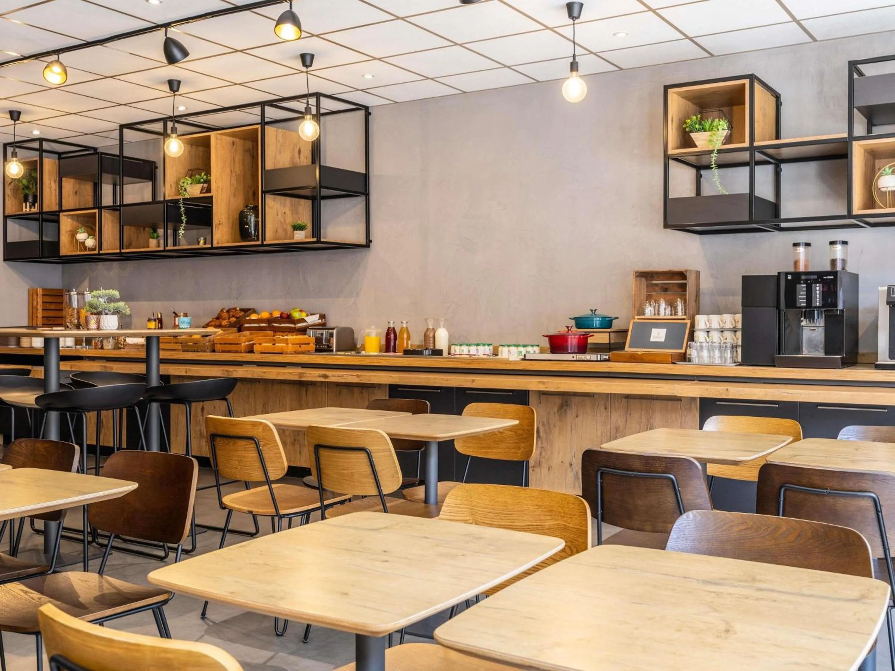 Property building in Ibis Namur Centre